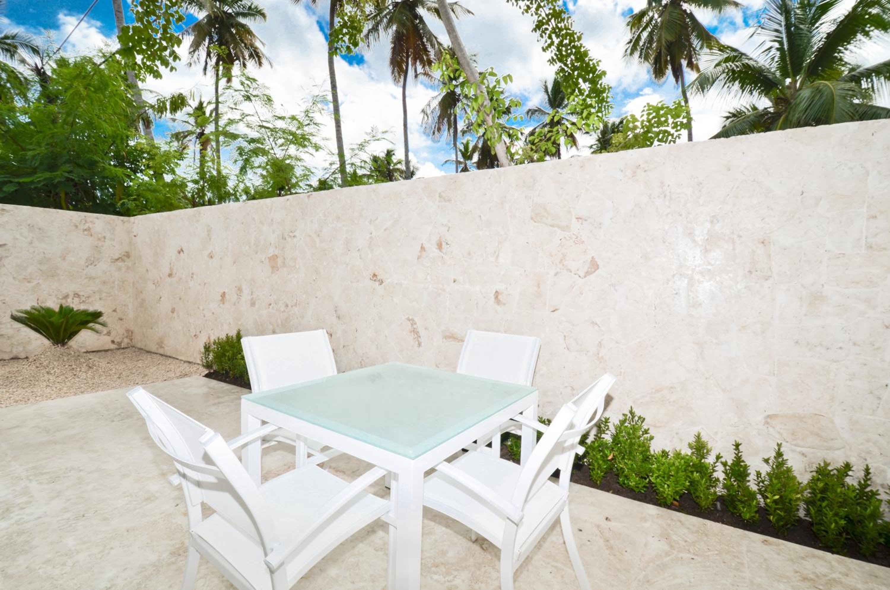 The Sanctuary @ Los Corales
