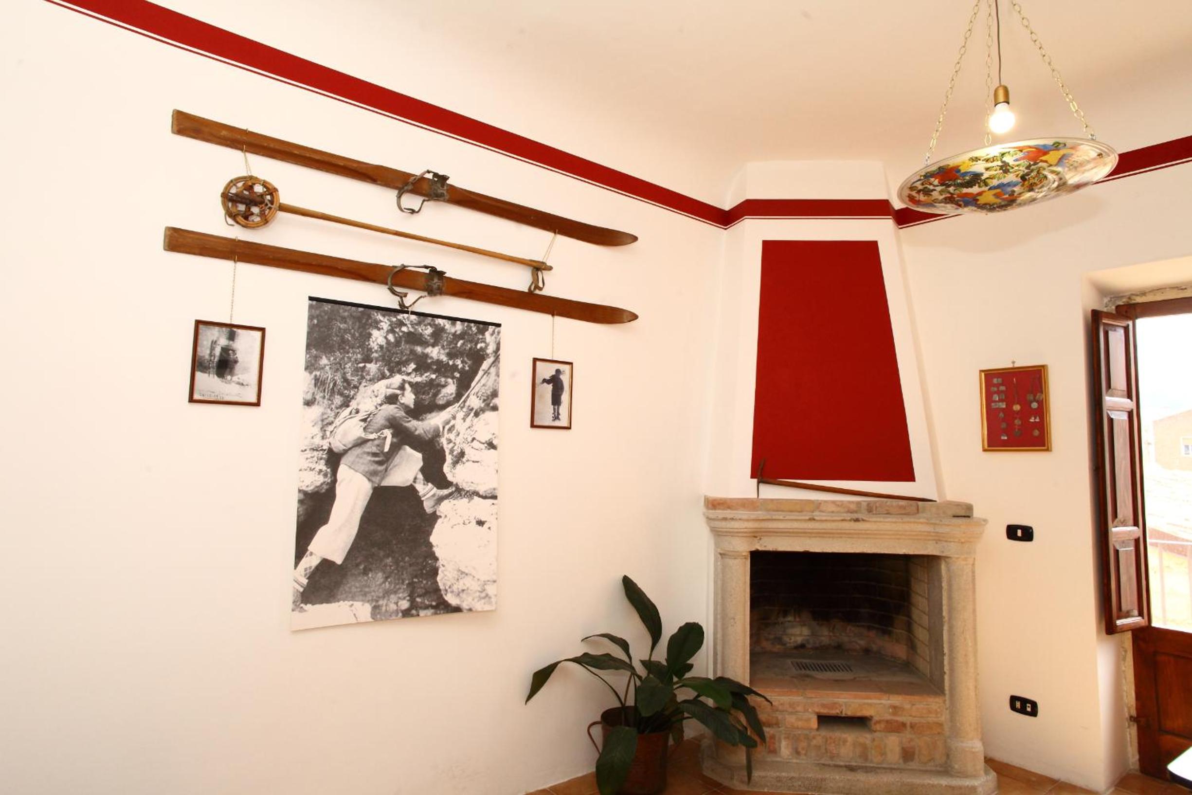 Angelino Home