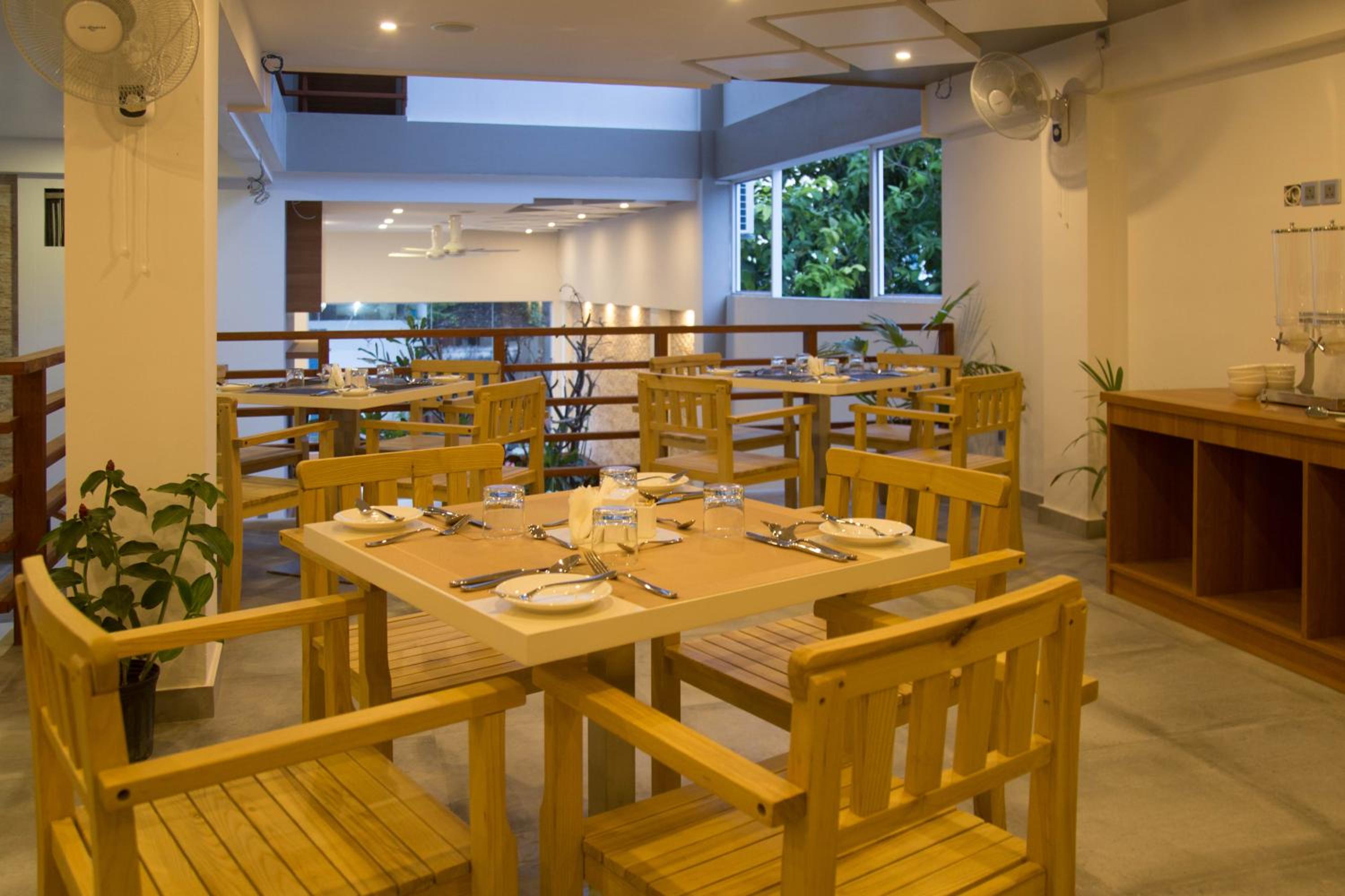 Kuredhi Beach Inn