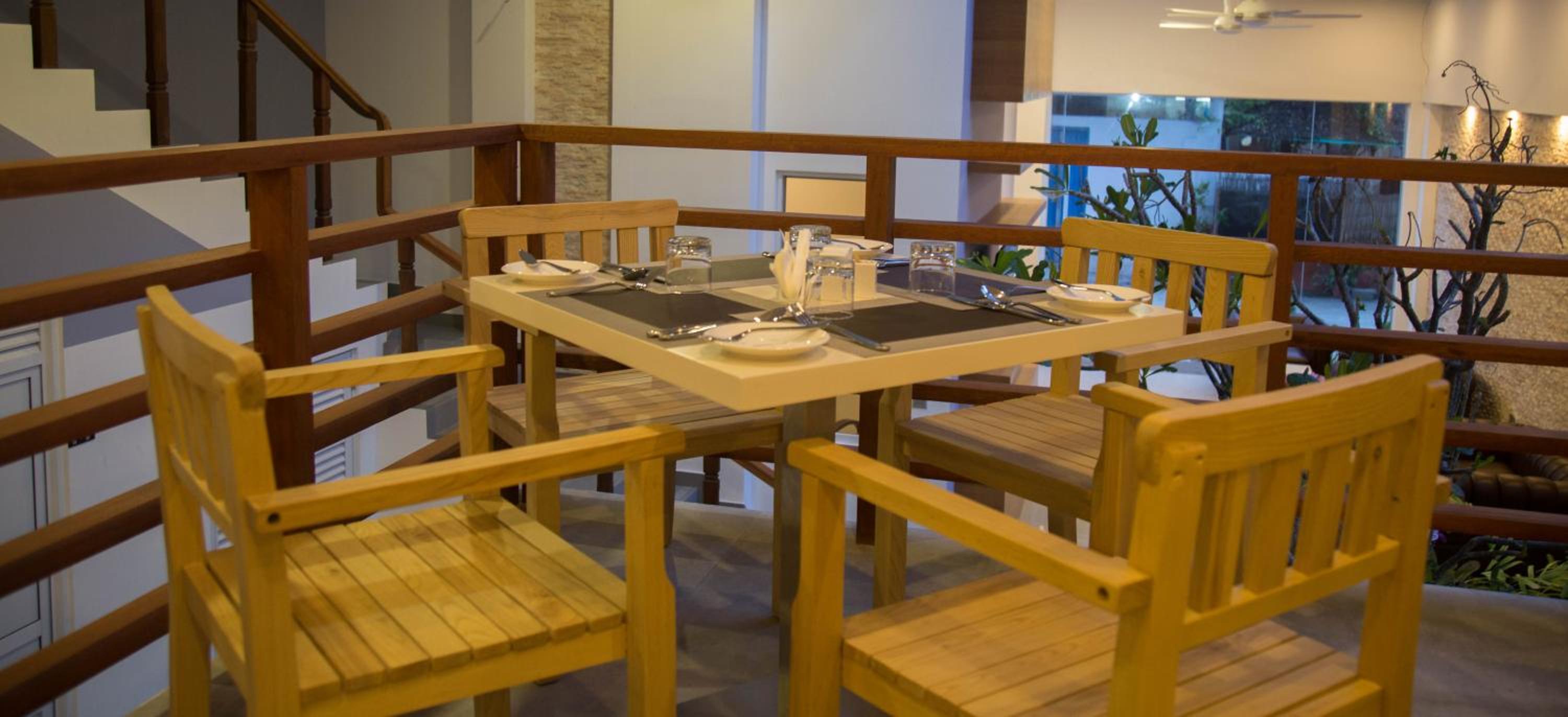 Kuredhi Beach Inn