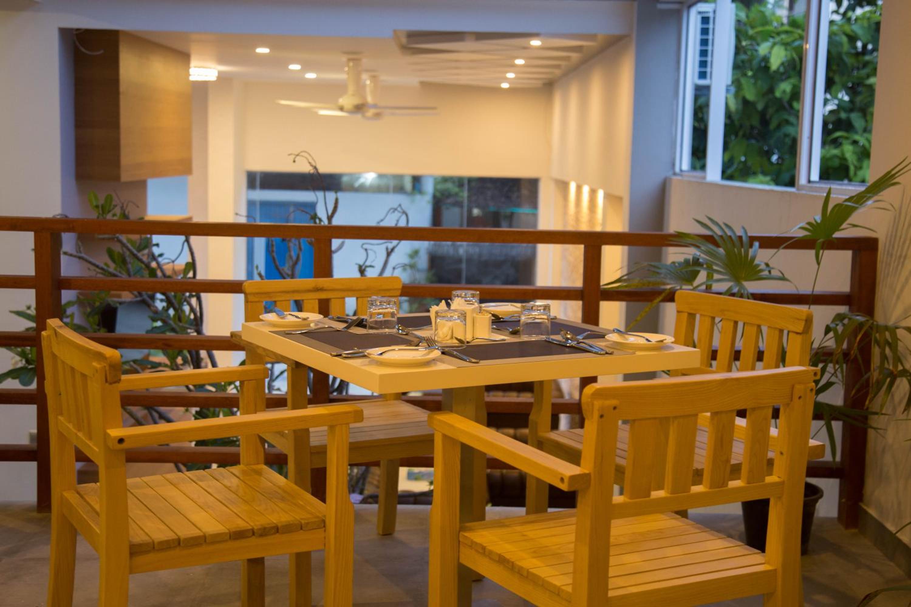 Kuredhi Beach Inn
