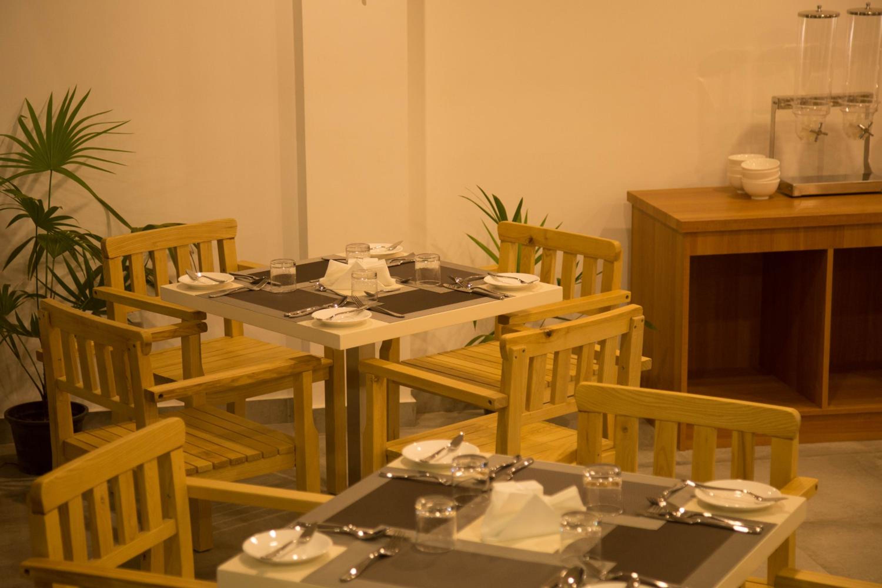 Kuredhi Beach Inn