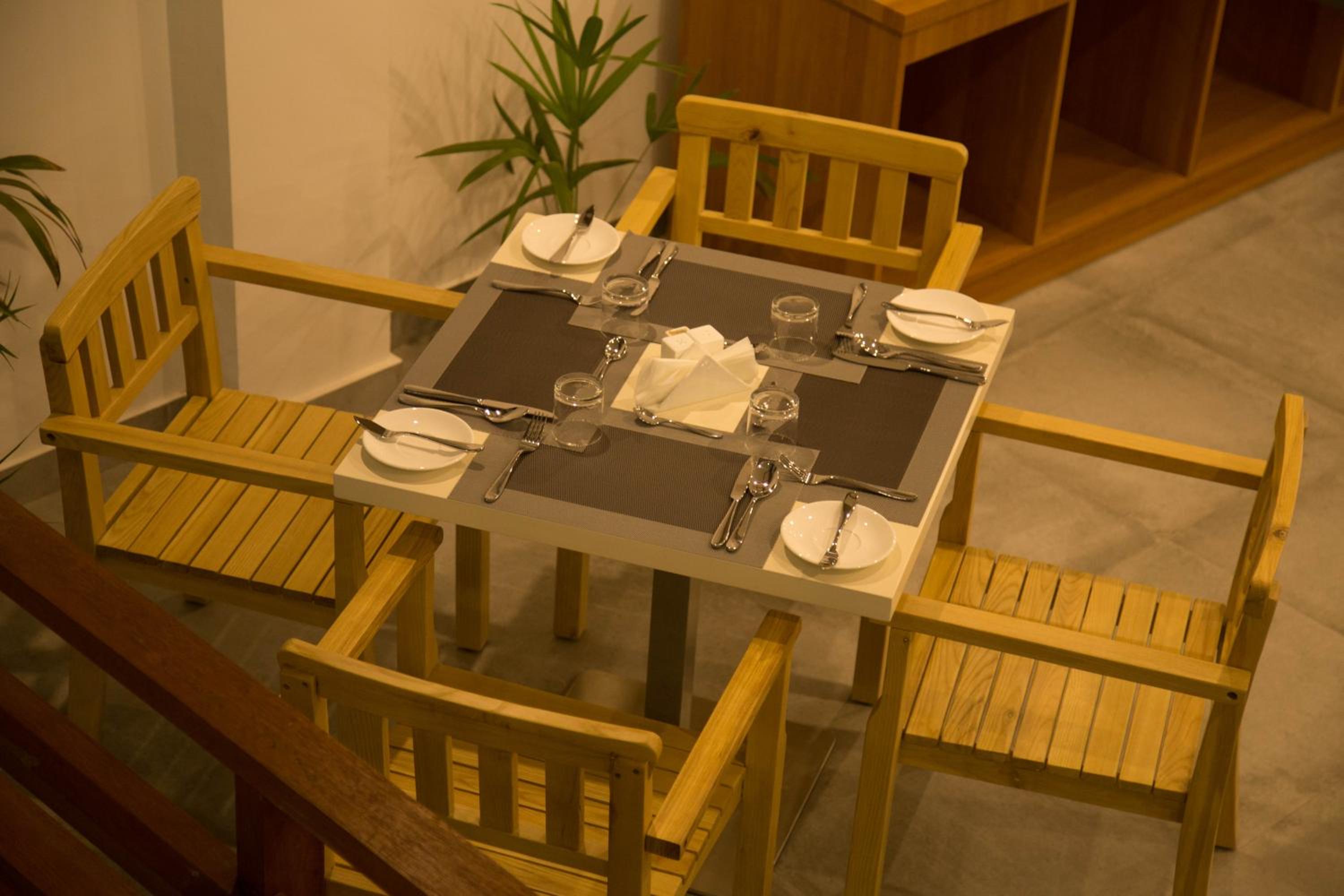 Kuredhi Beach Inn