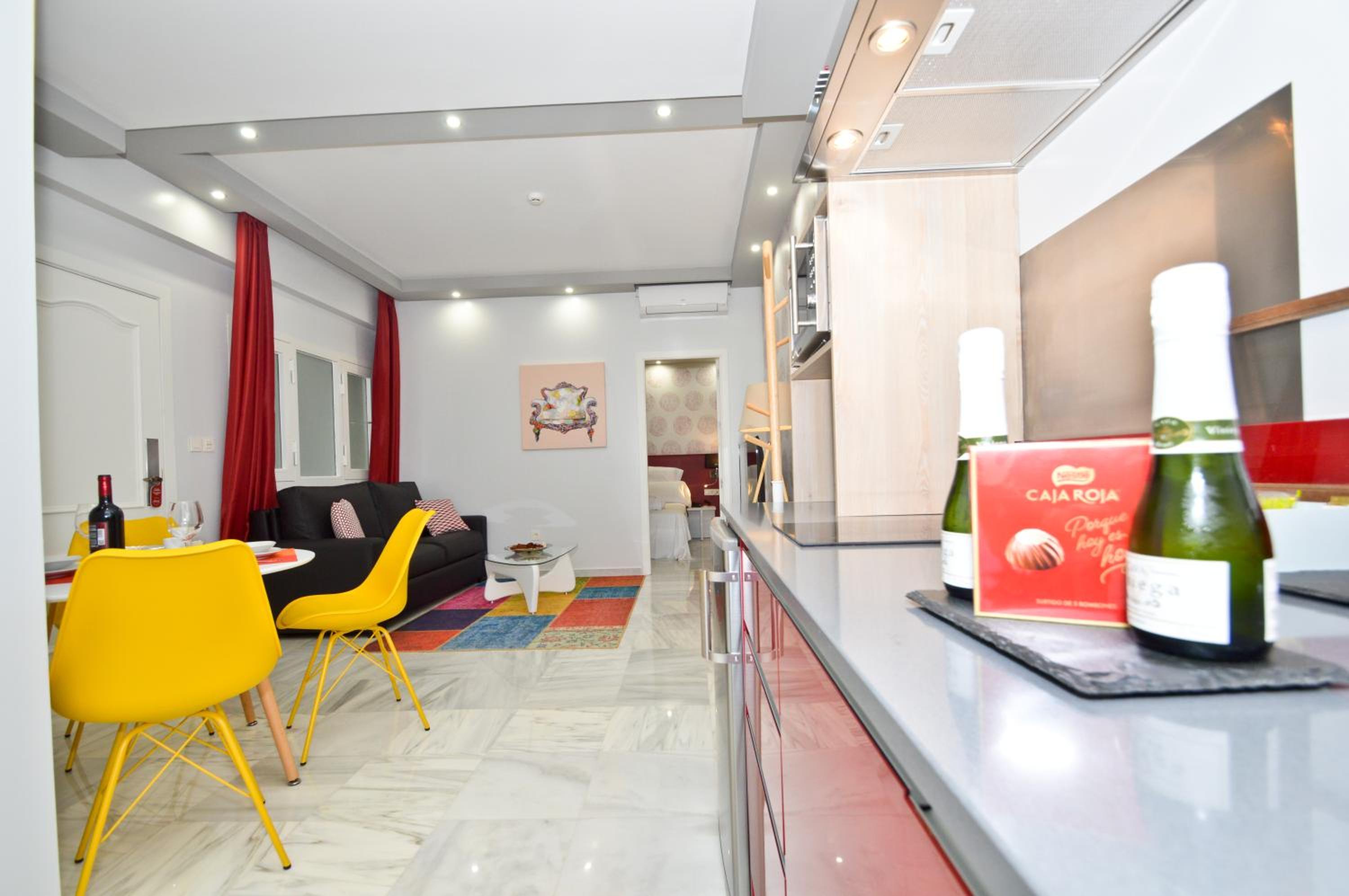 The Zentral Arenal Suites