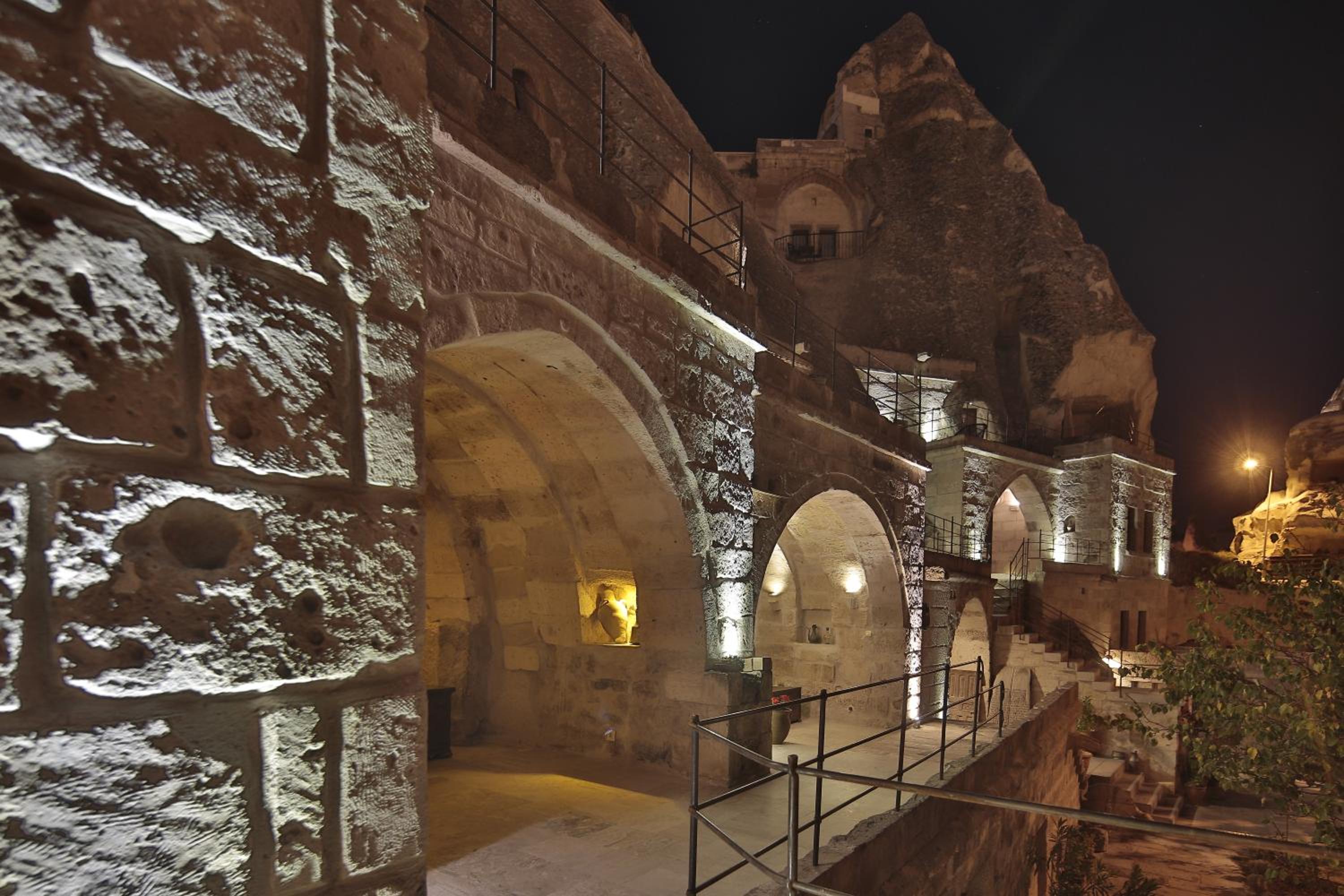 Village Cave House Hotel - Image 18