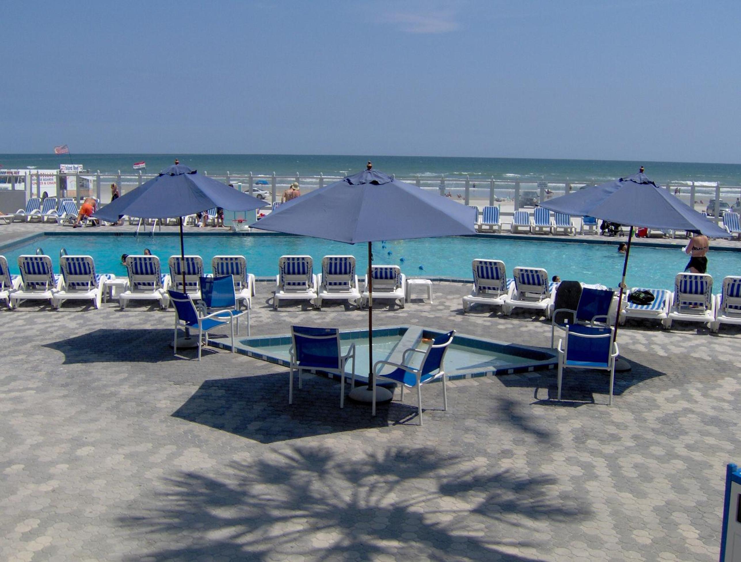 Islander Beach Resort - New Smyrna Beach view 2