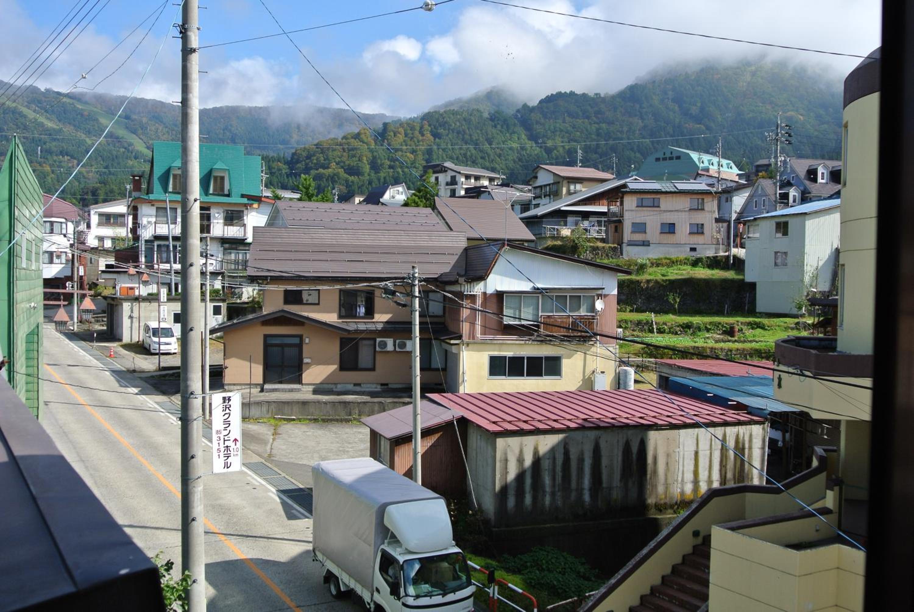 Photo 43