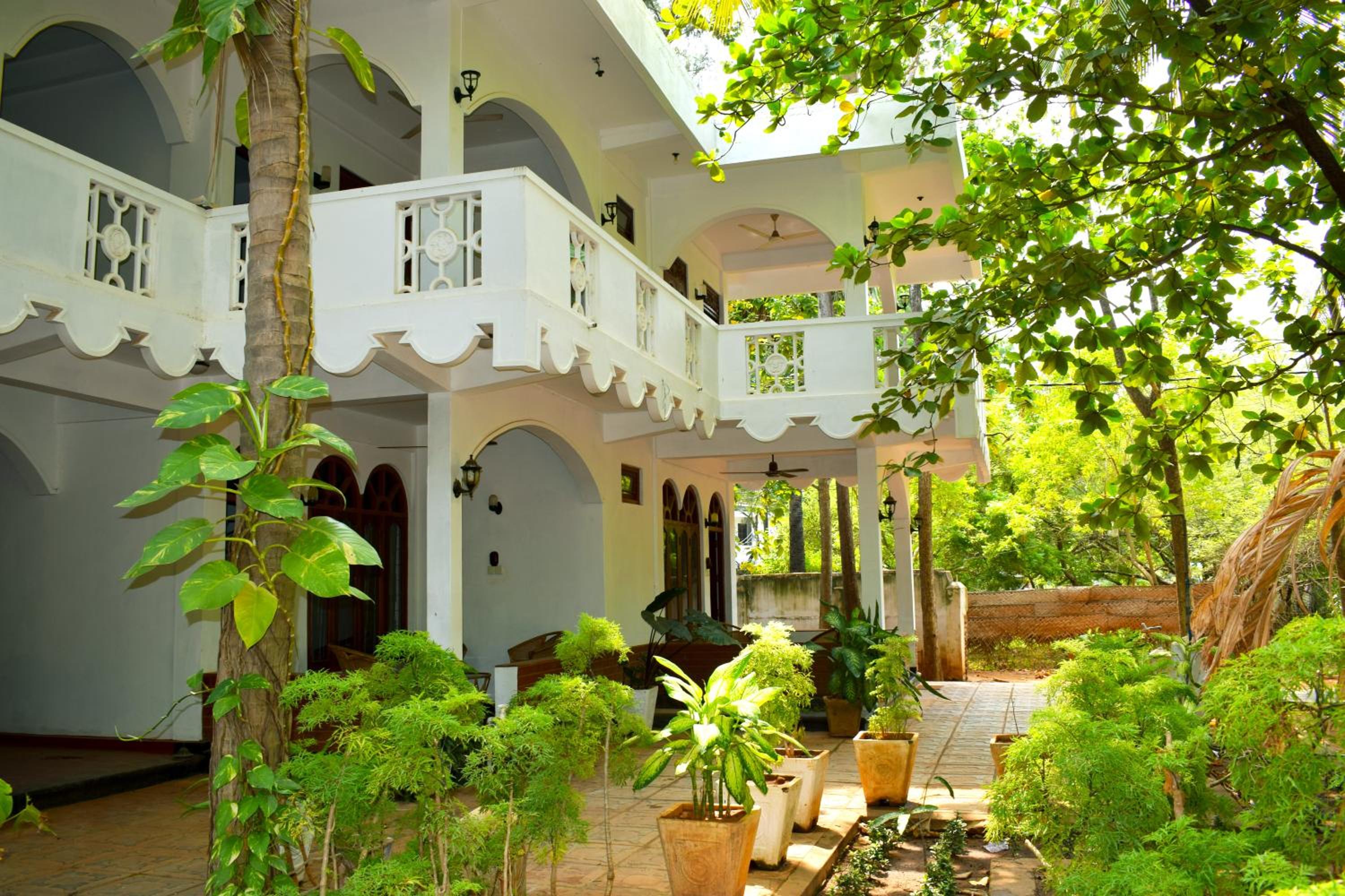 Palm Beach Resort by Yosha Guest