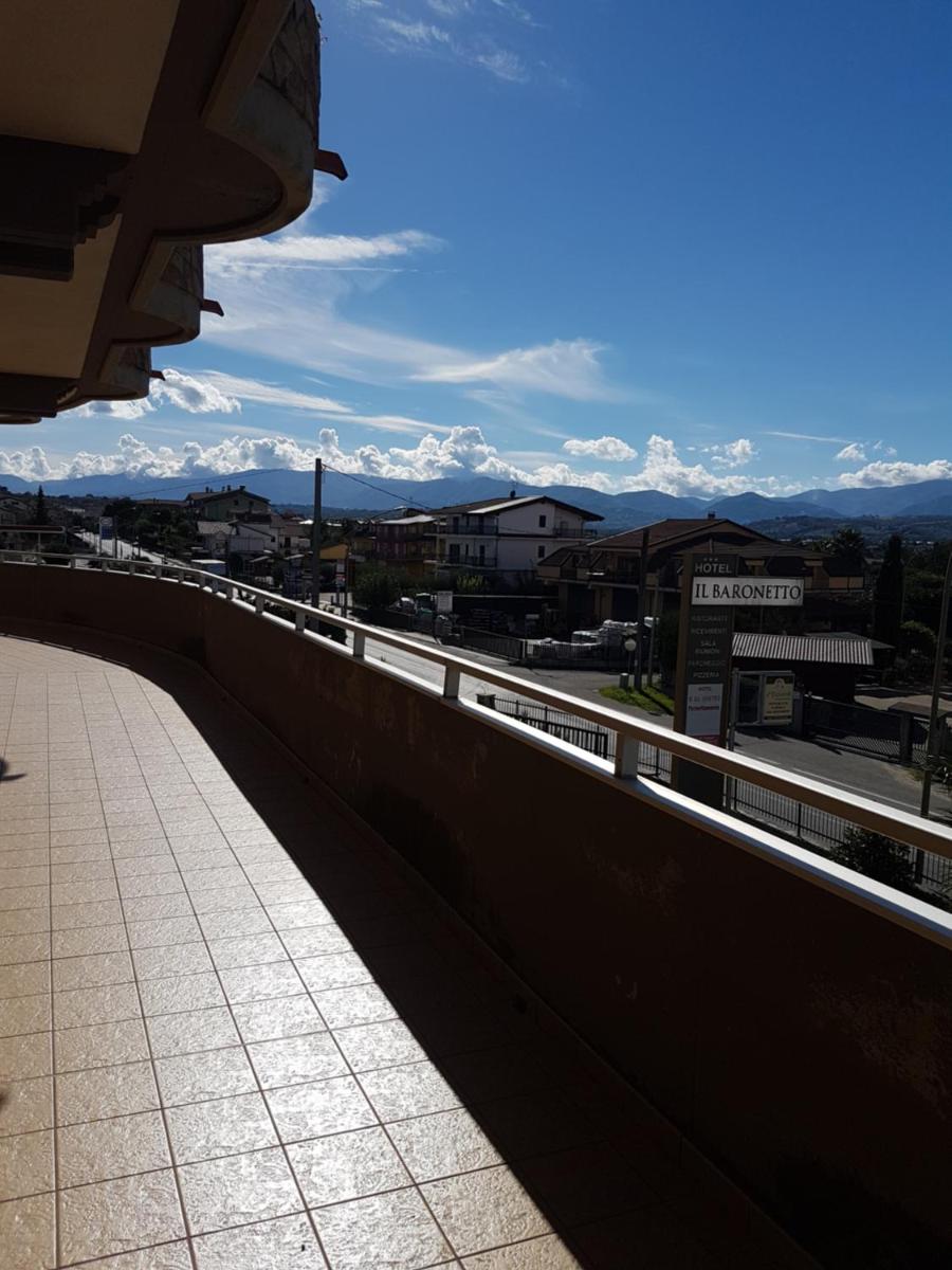 balcony