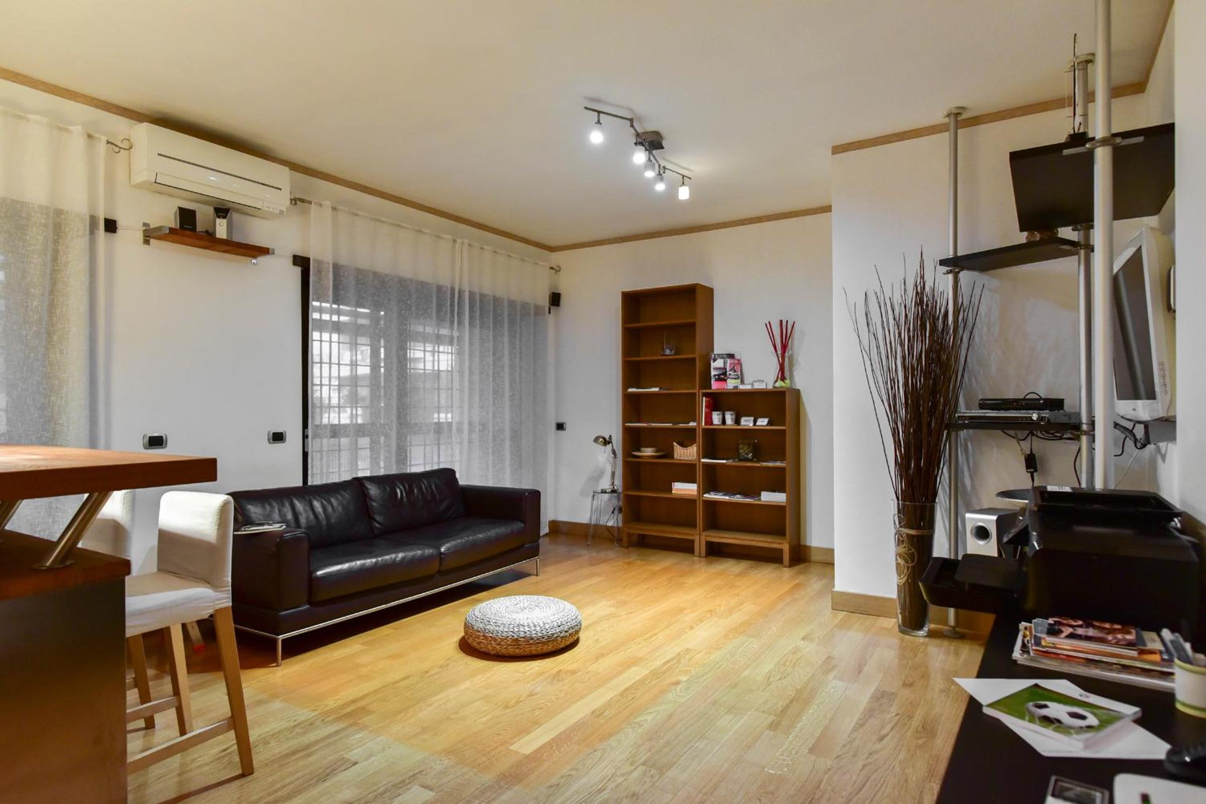 Home Sorbara 