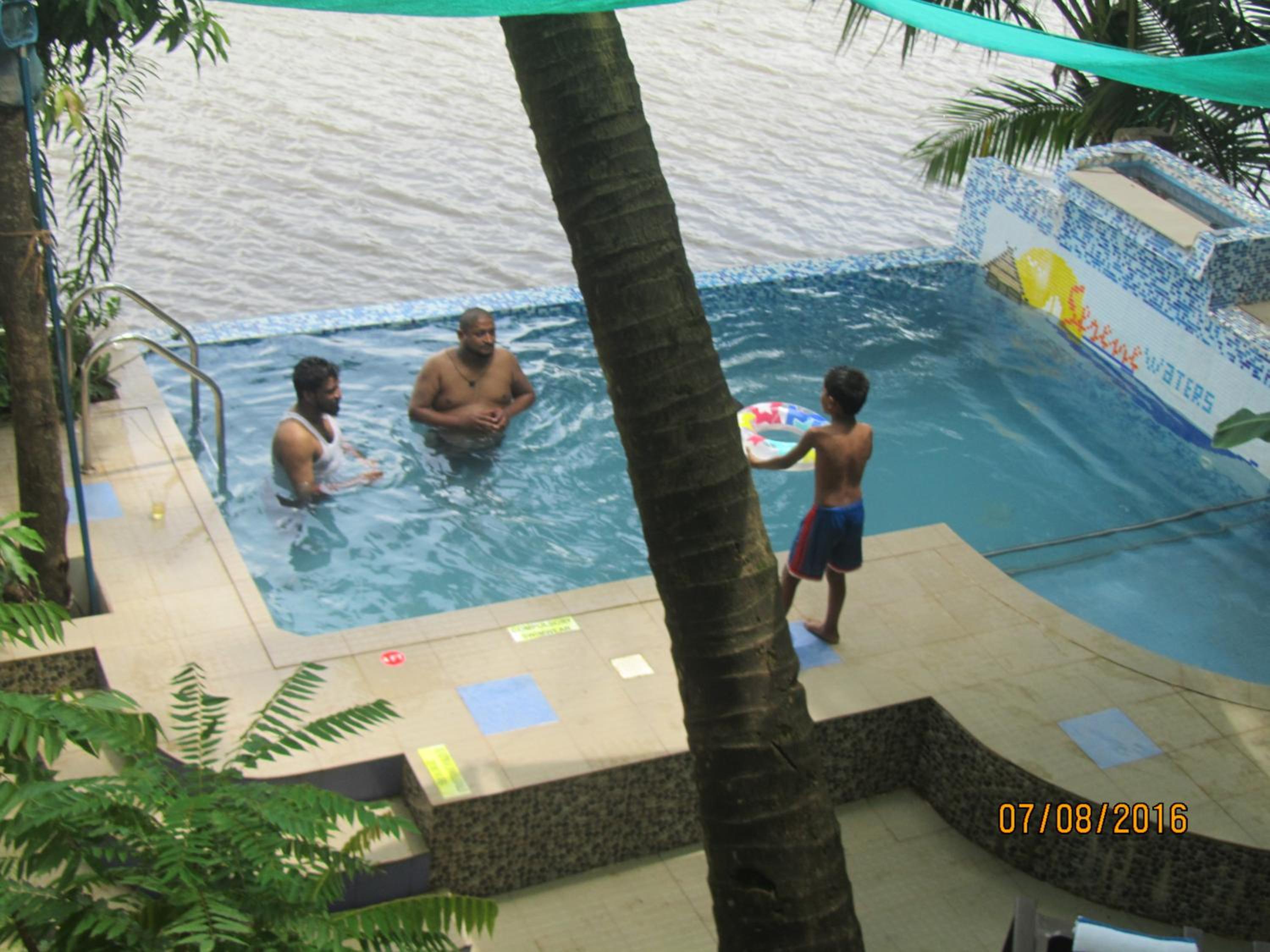 Photo 48