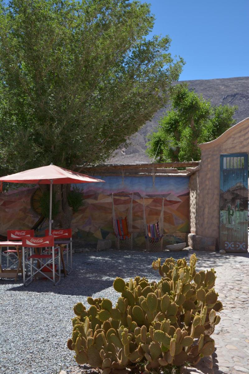 El Farolito Hostel