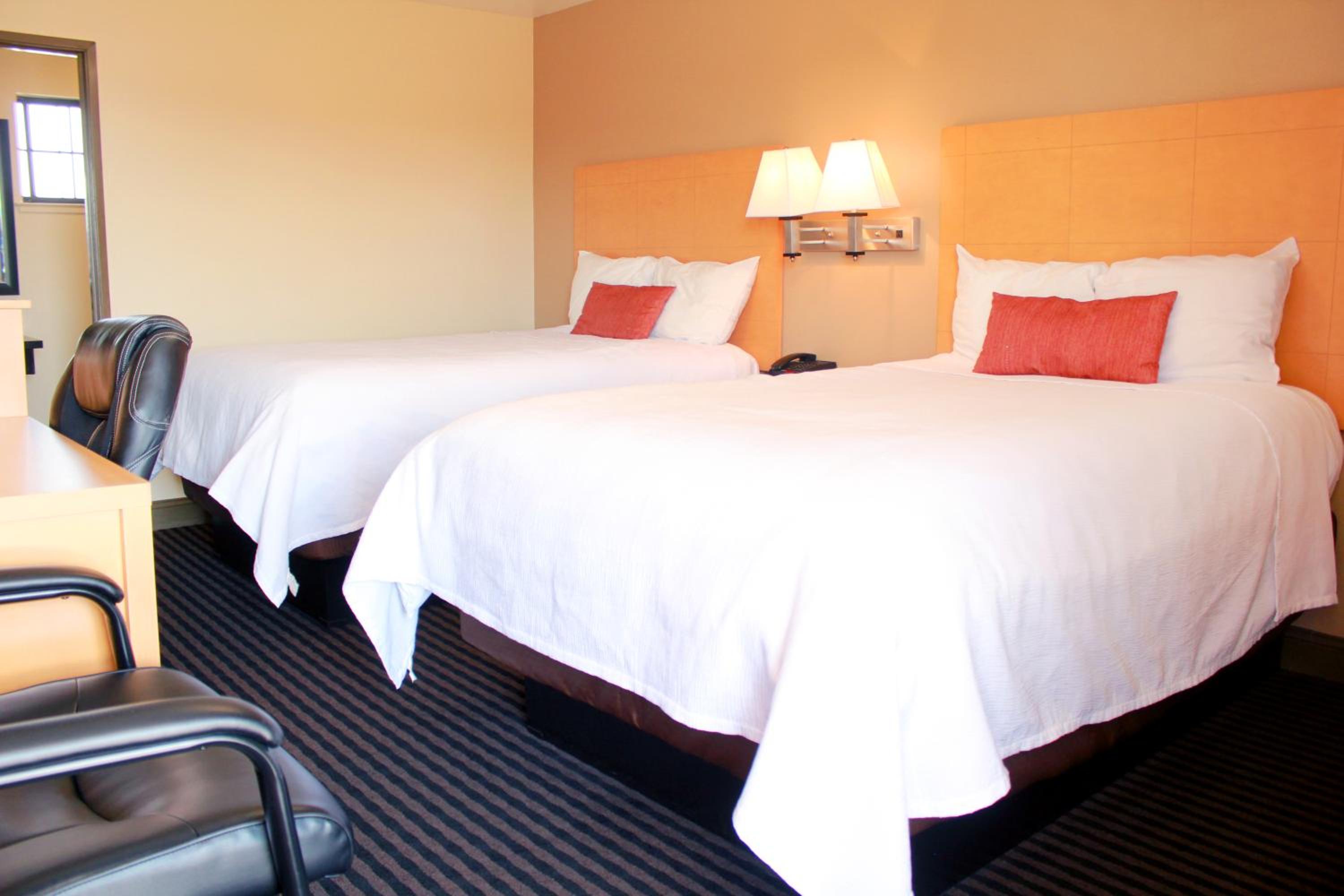 Vallejo Vacations - Regency Inn - Property Image 12