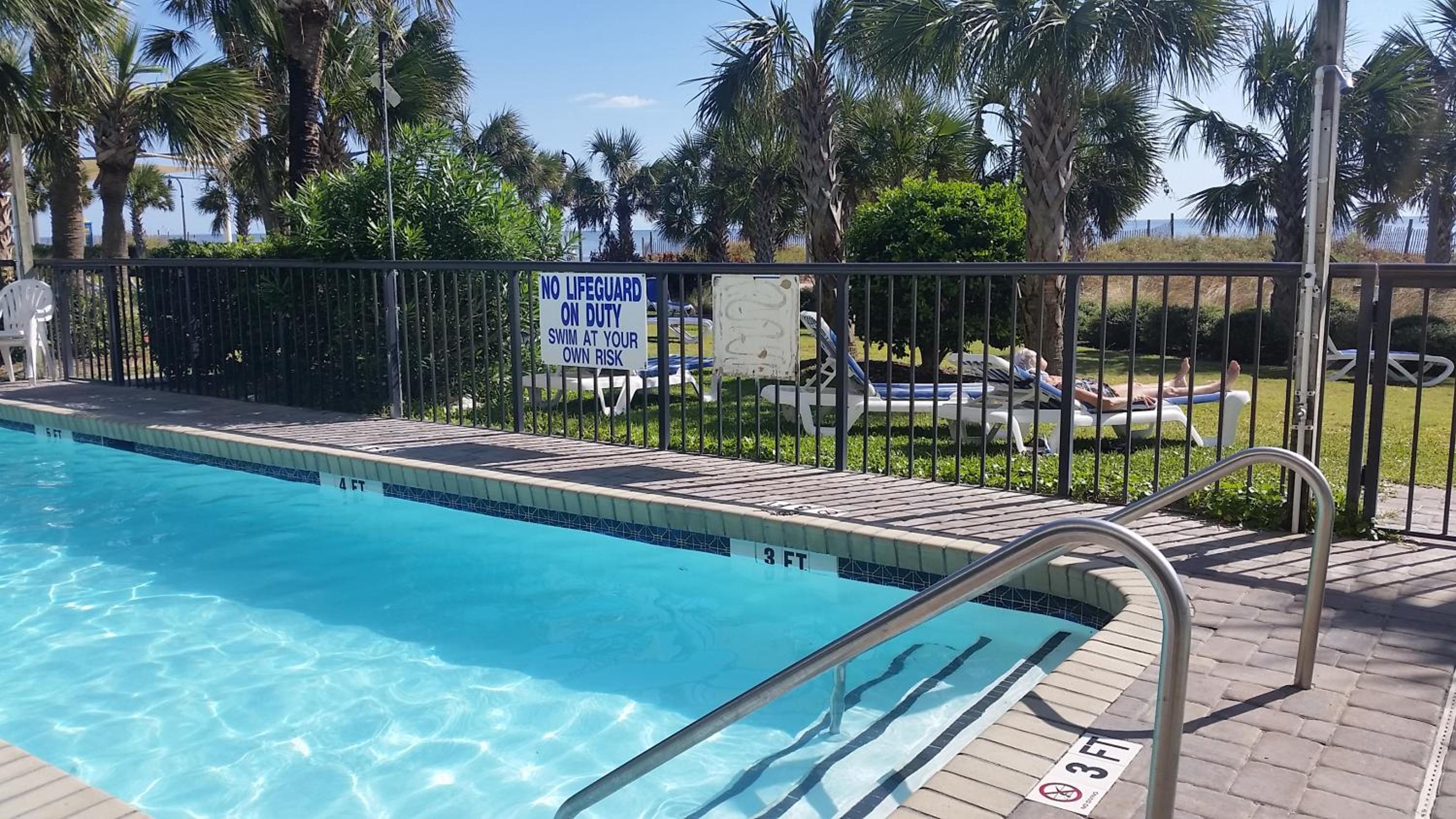 Windsurfer Hotel