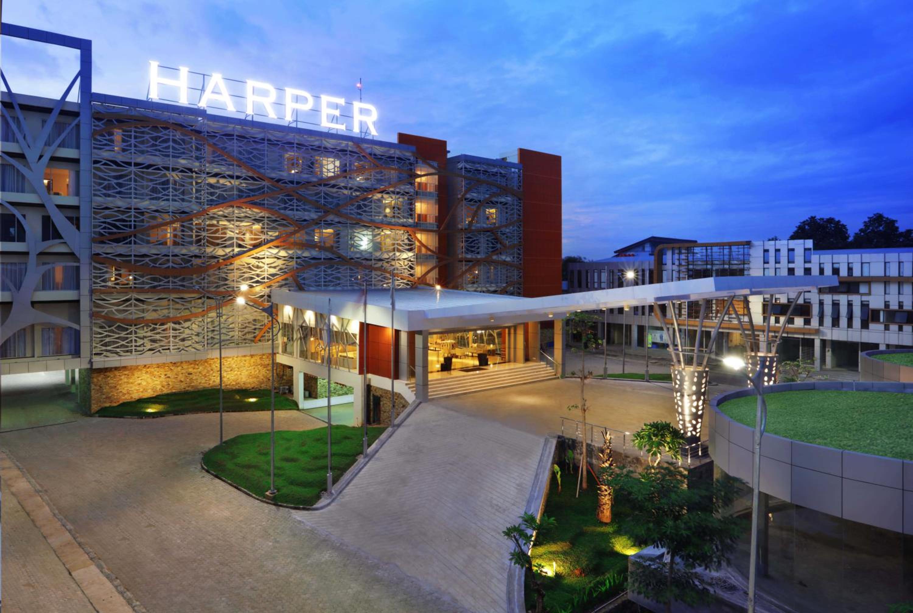 Hotel Harper Perintis by ASTON - Image 1