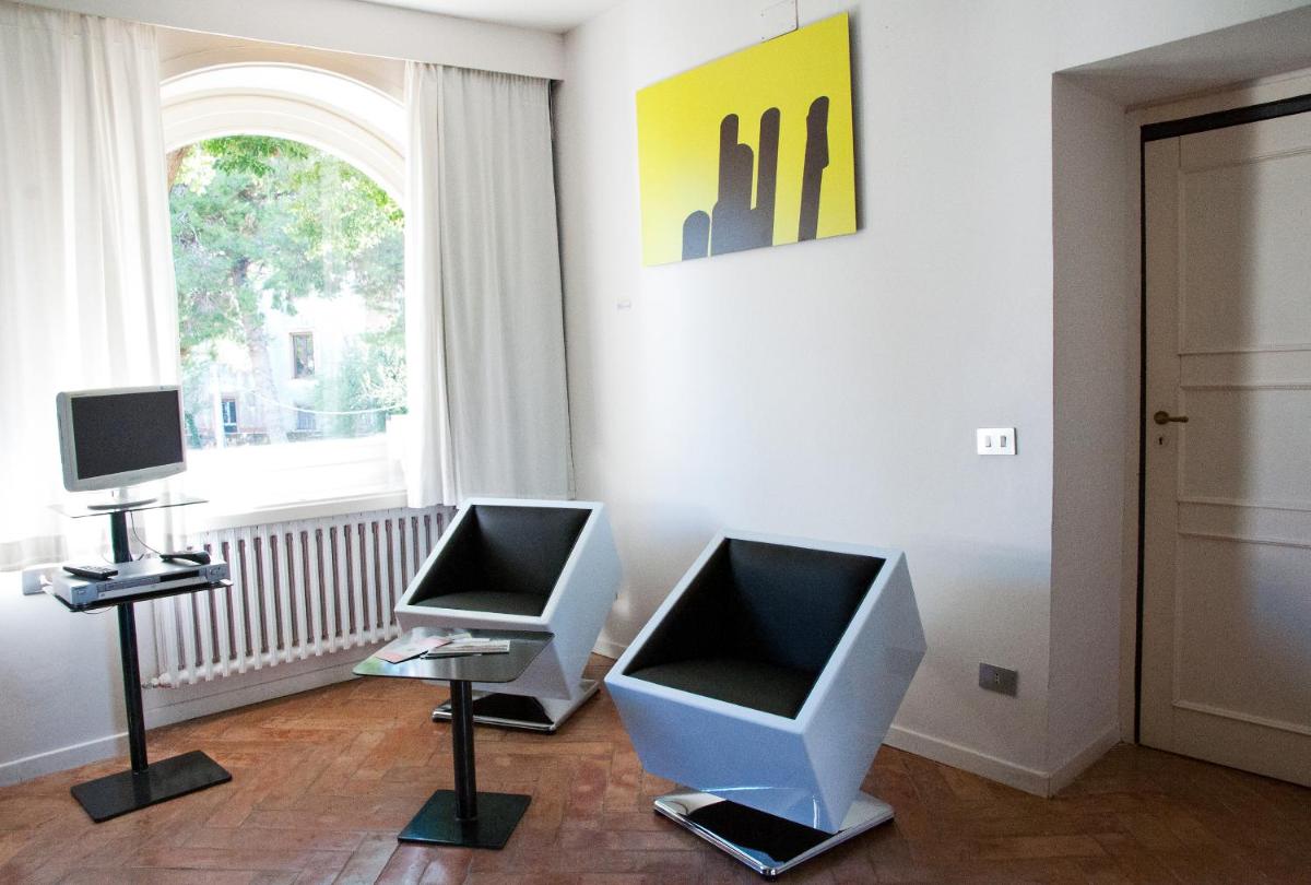 Residenza Le Rose Villa D'Arte