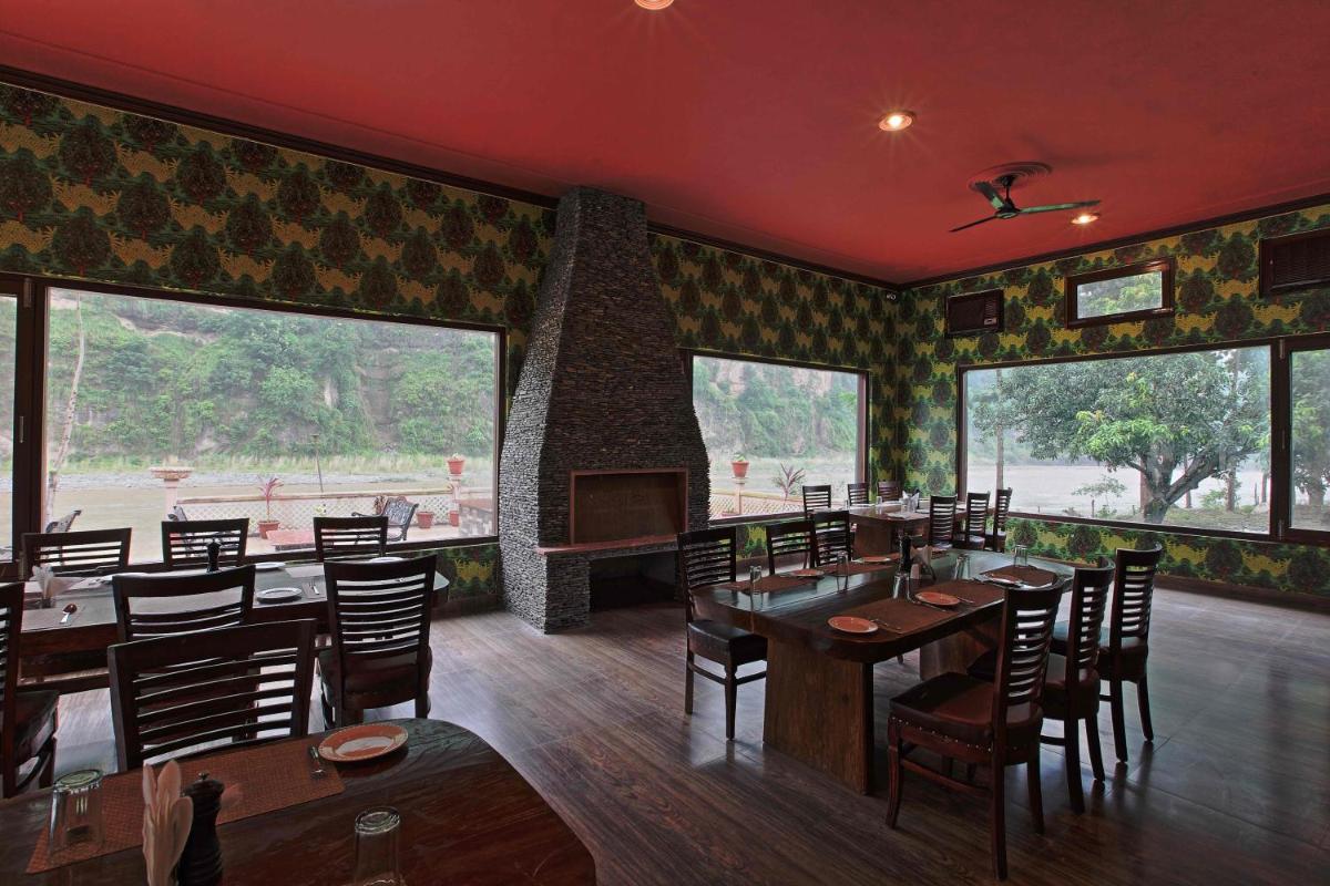 restaurant