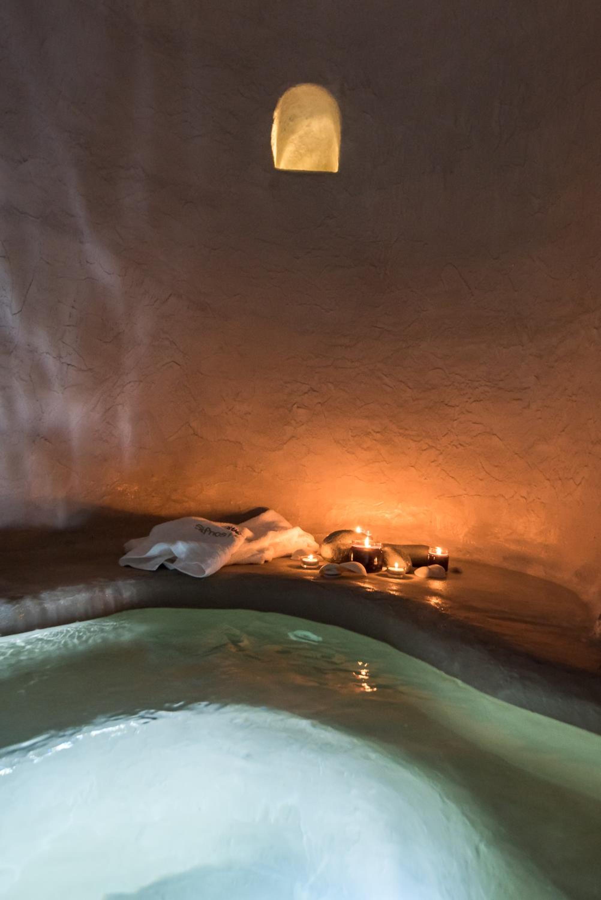 Jacuzzi