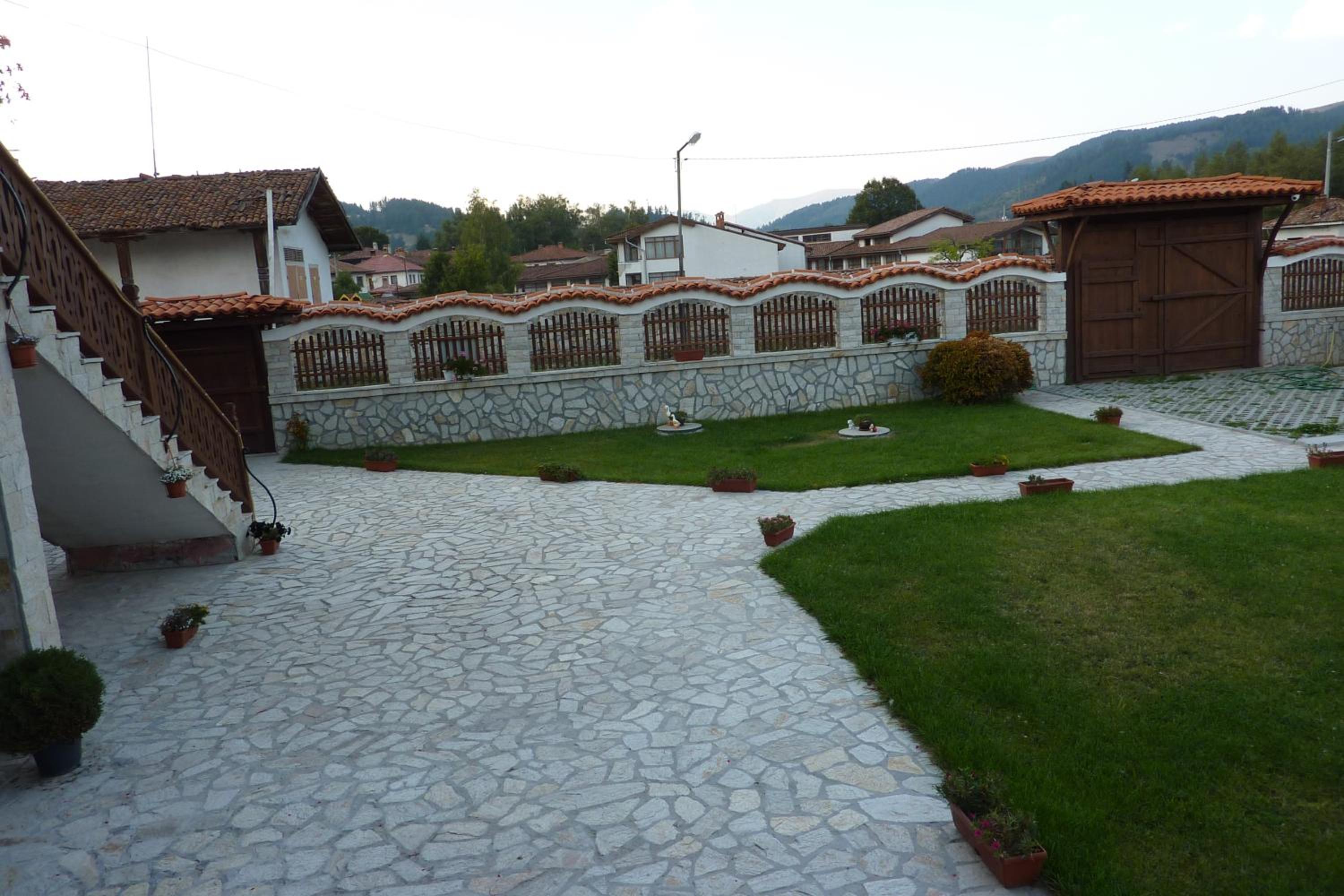 Guest House H Dzhogolanov