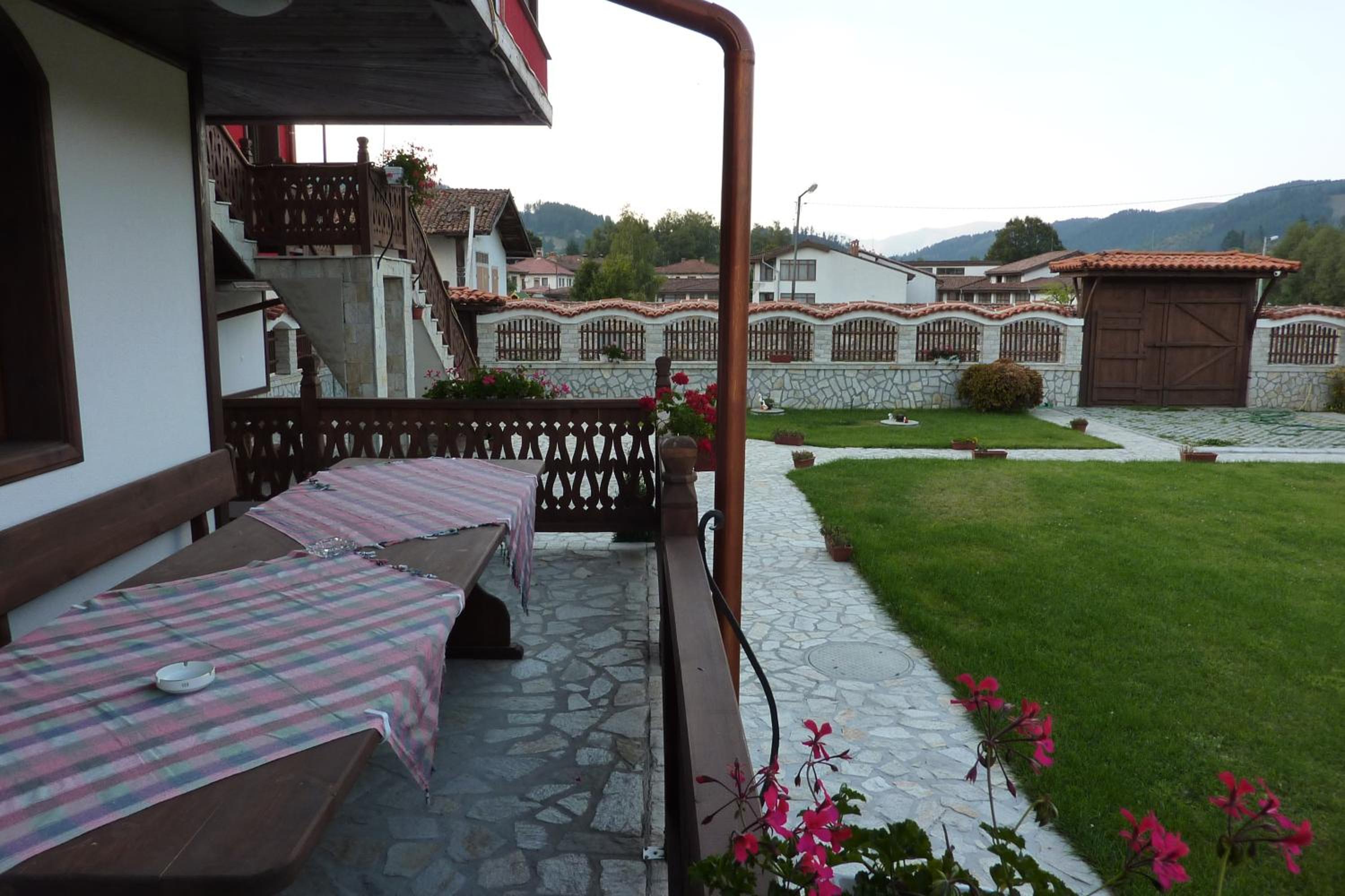 Guest House H Dzhogolanov