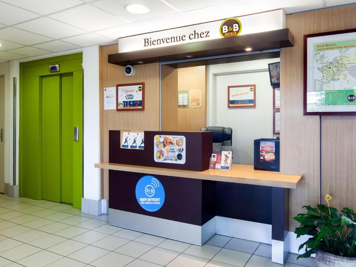 hotel reception