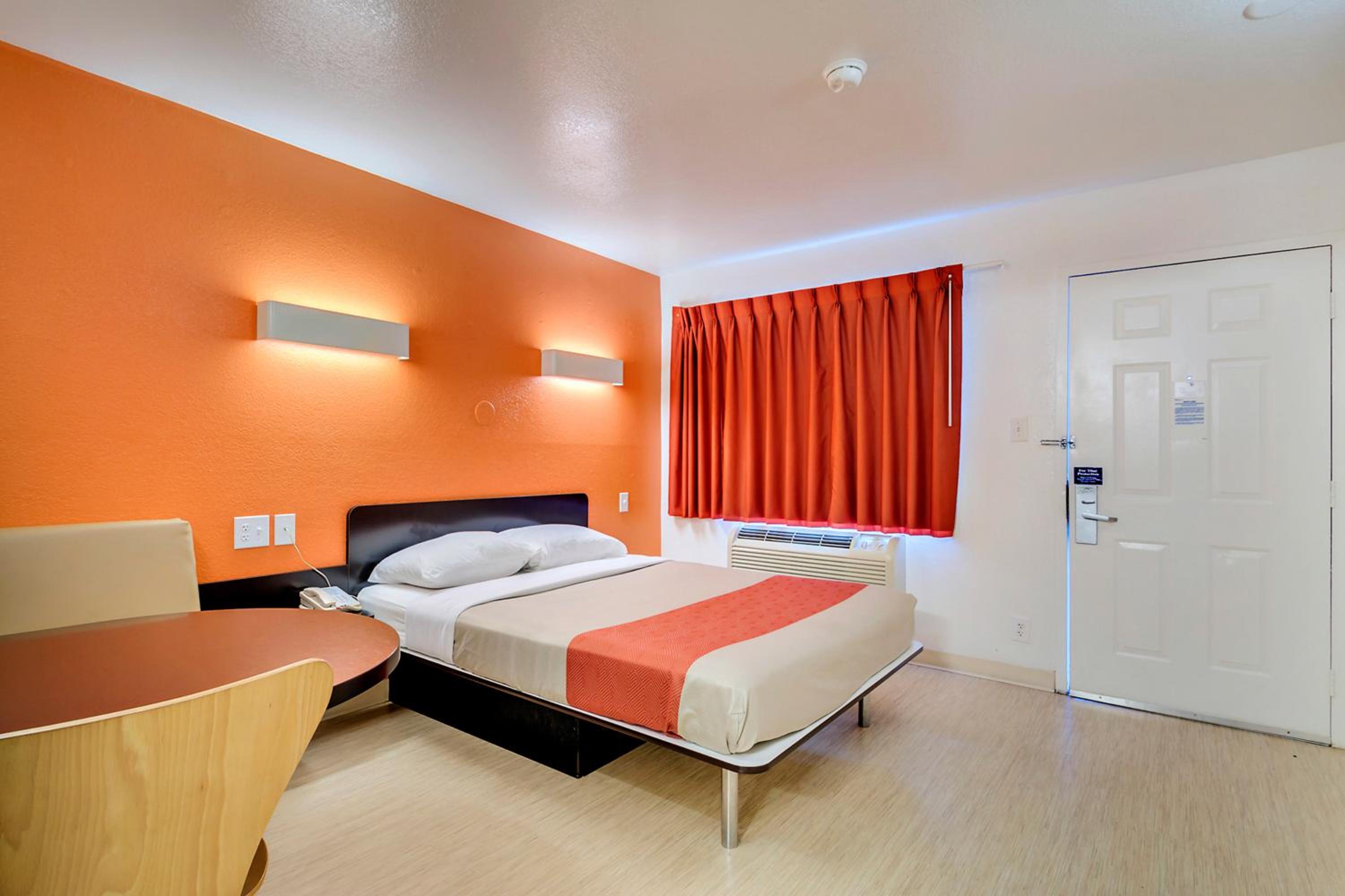 Motel 6-Linthicum Heights, MD - BWI Airport - Property Image 9