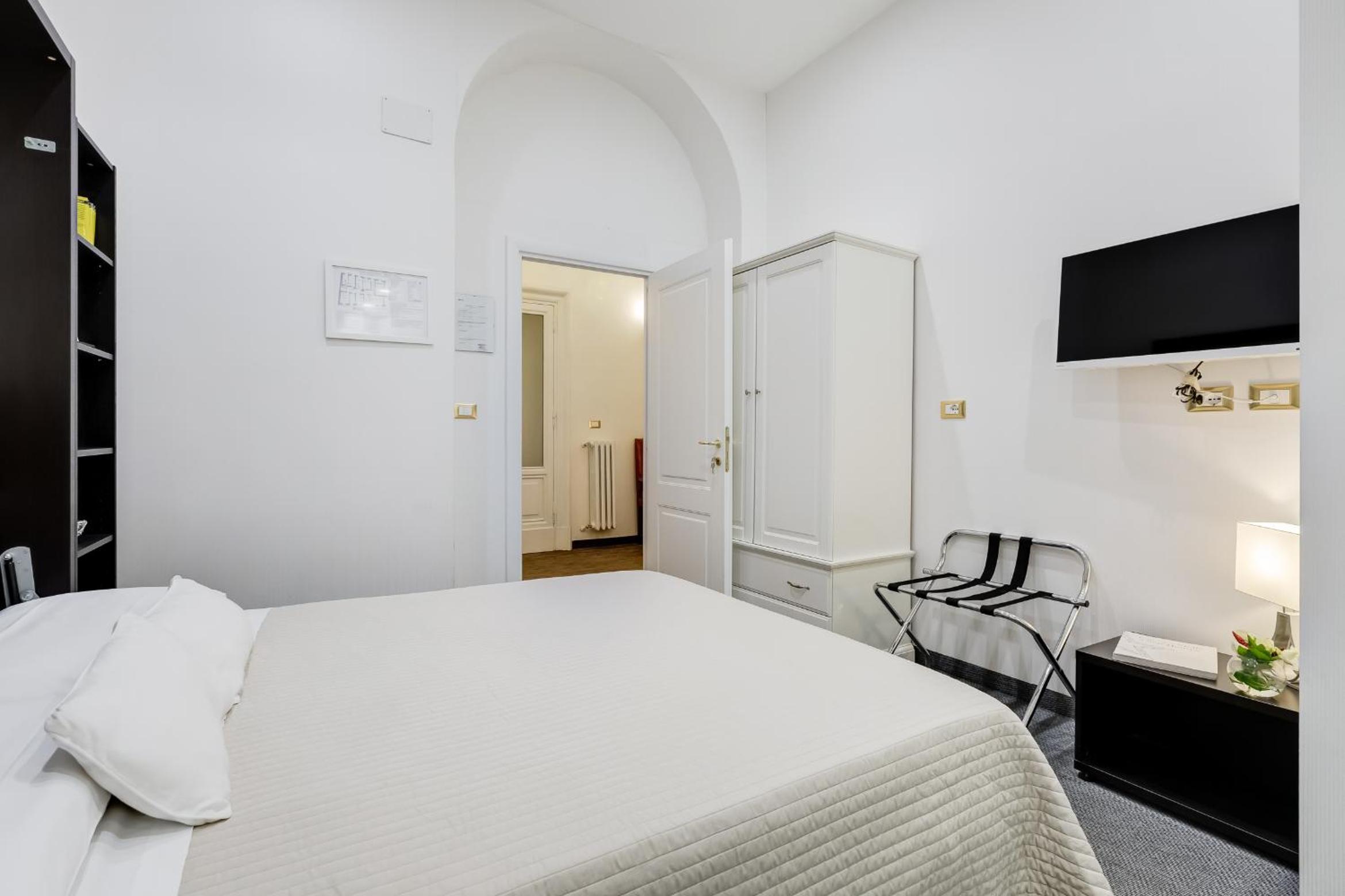 Affreschi Su Roma Luxury B&B