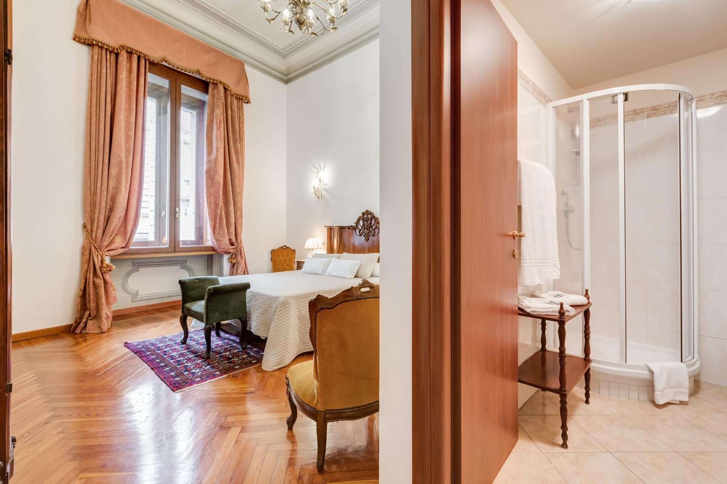 Affreschi Su Roma Luxury B&B
