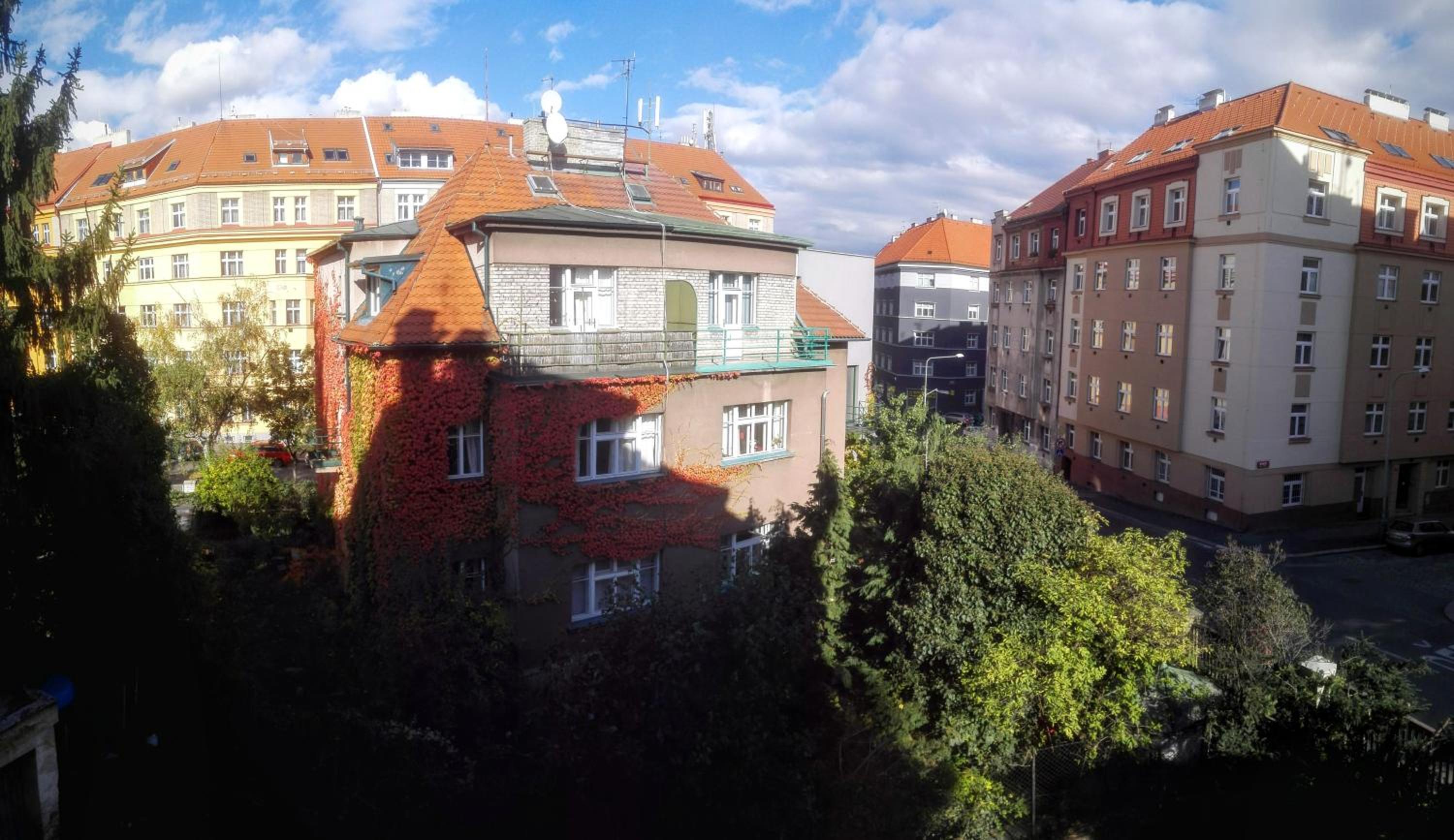 Jezerka Apartments - Free Parking - Easy Access to Center
