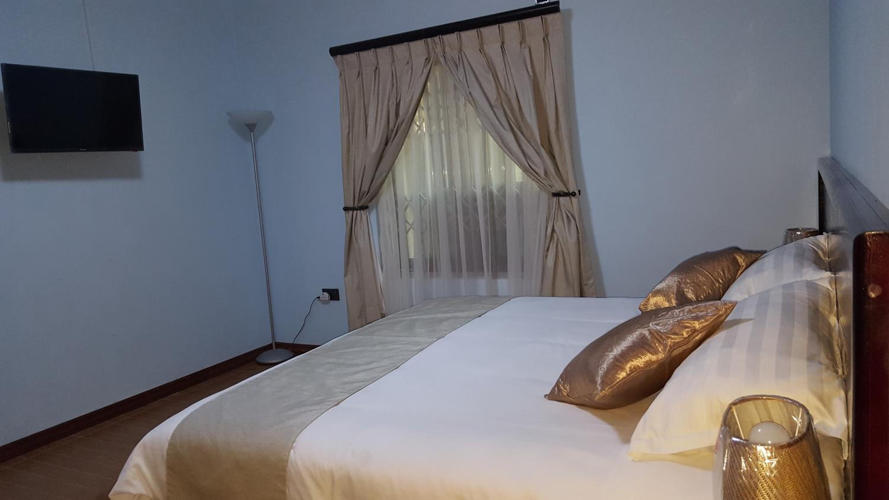 White City Inn