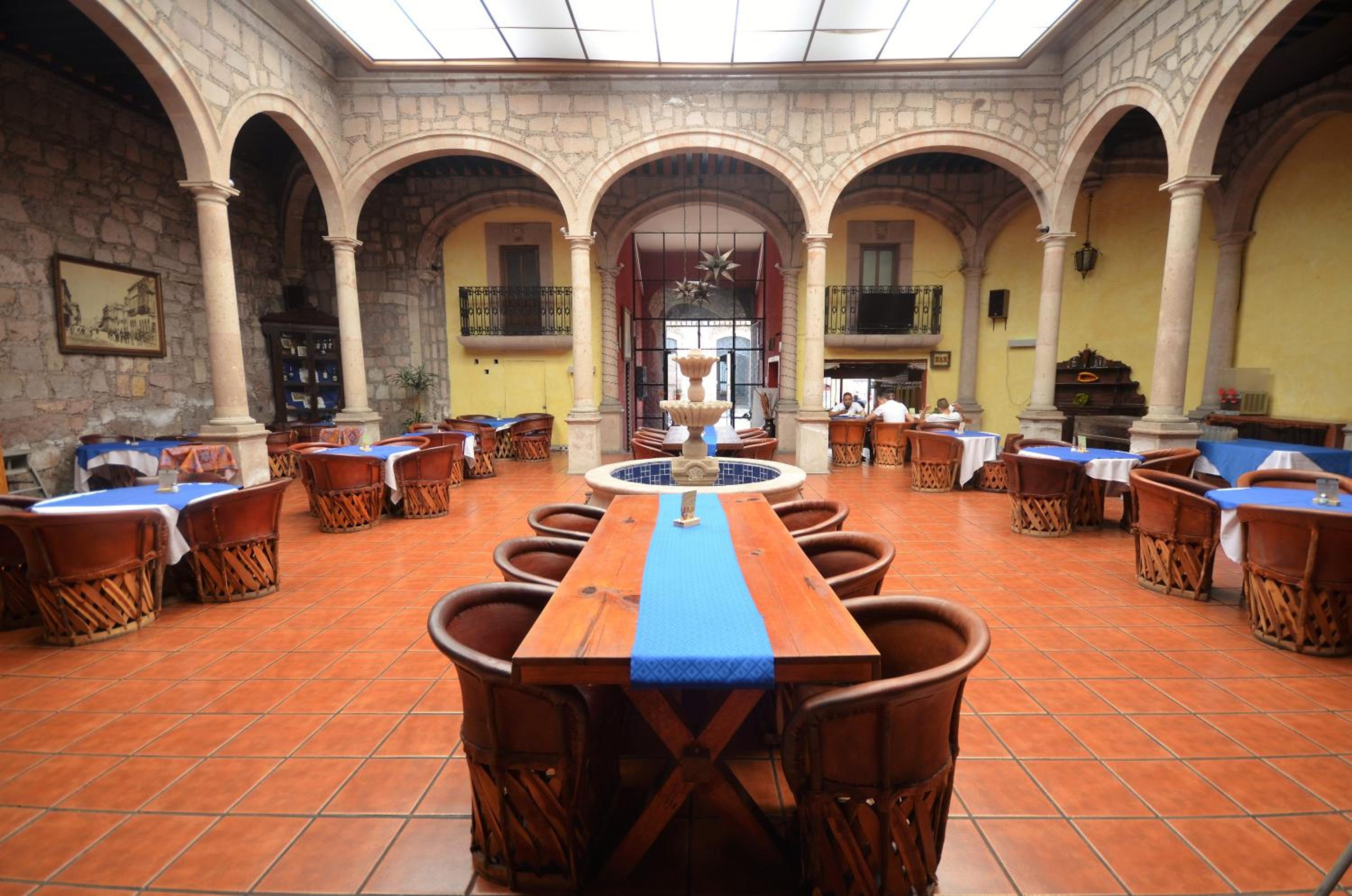 Howard Johnson by Wyndham Morelia Calle Real - Property Image 55