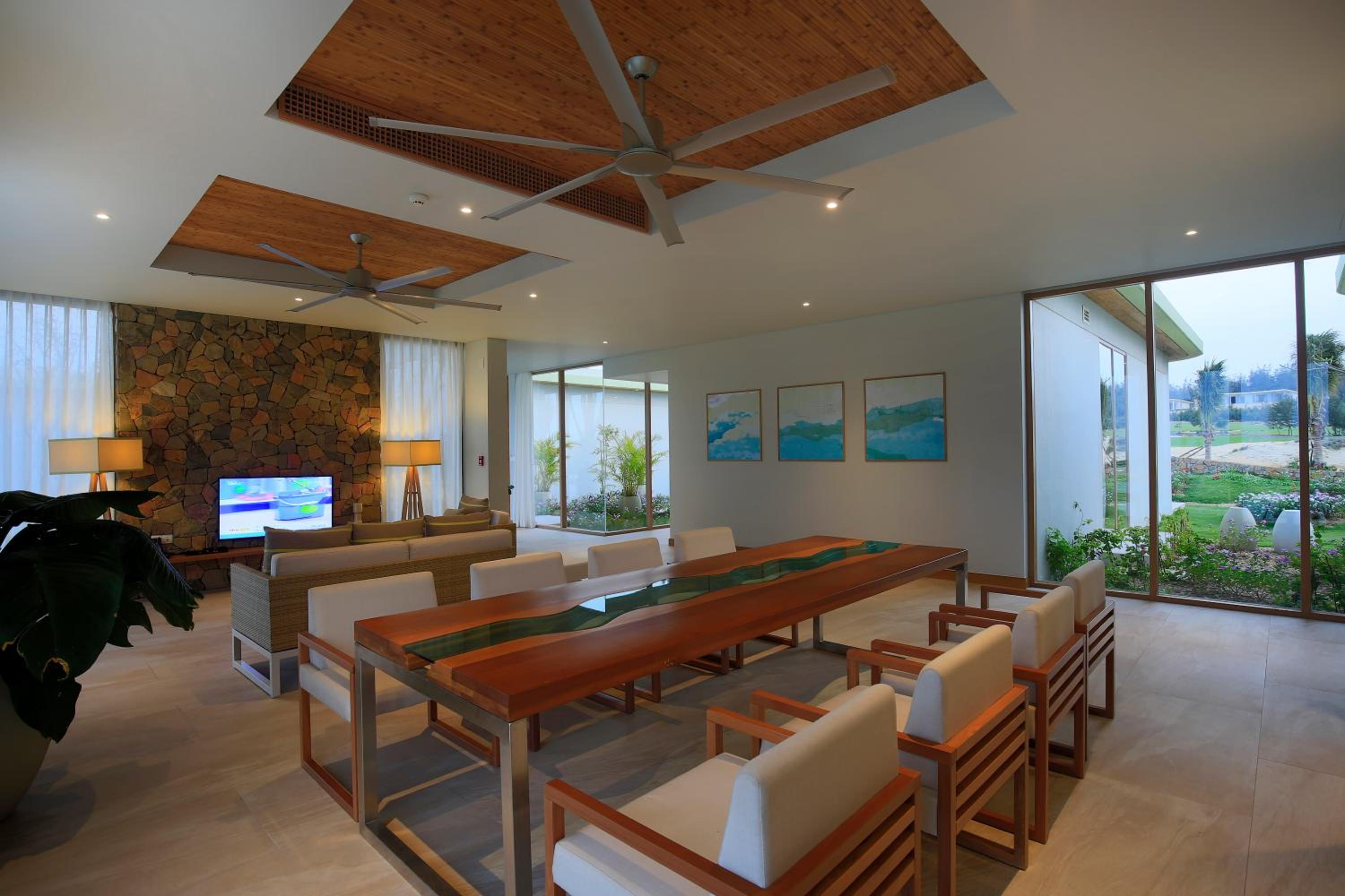 FLC Luxury Resort Quy Nhon