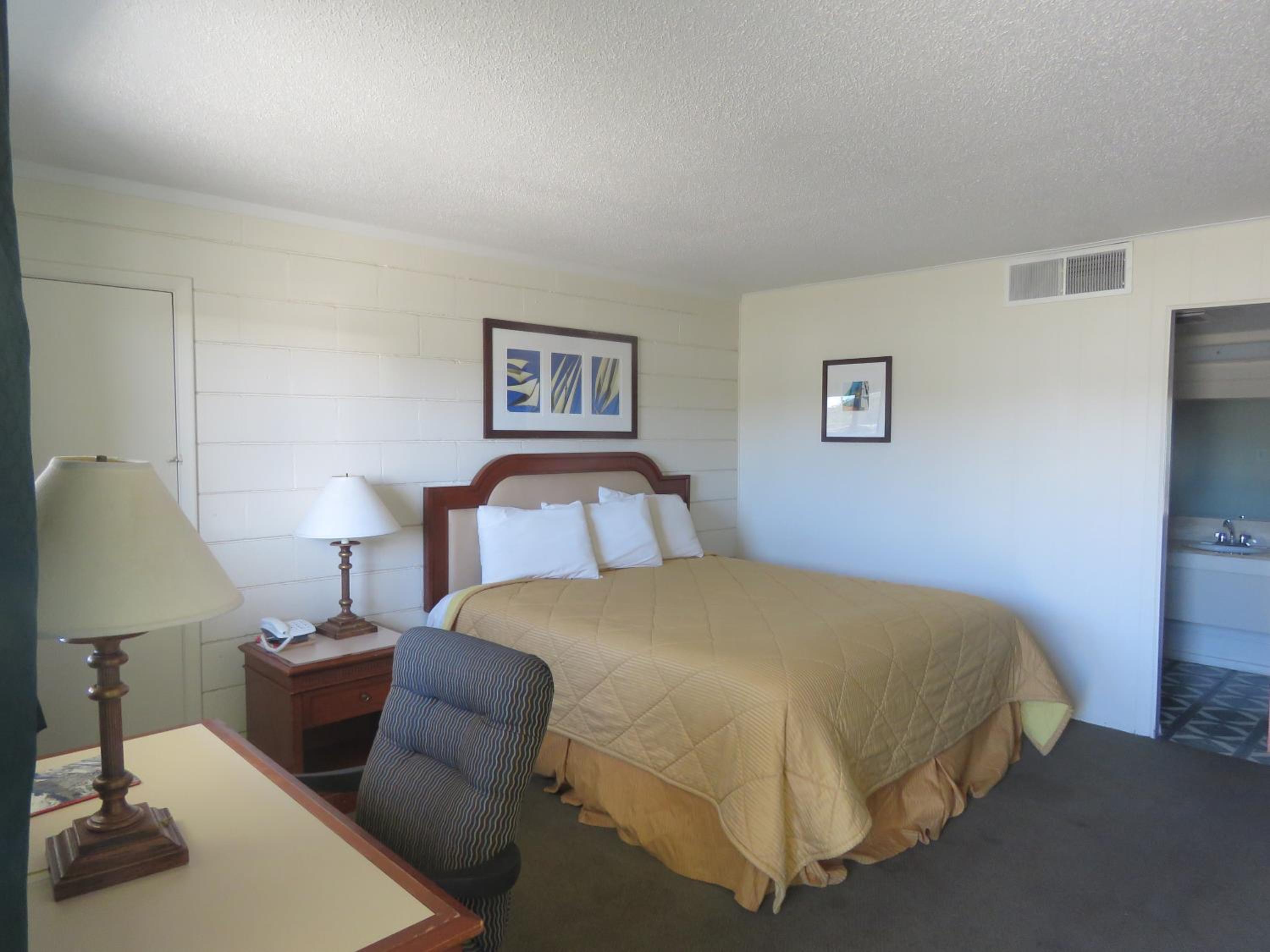 Economy Inn