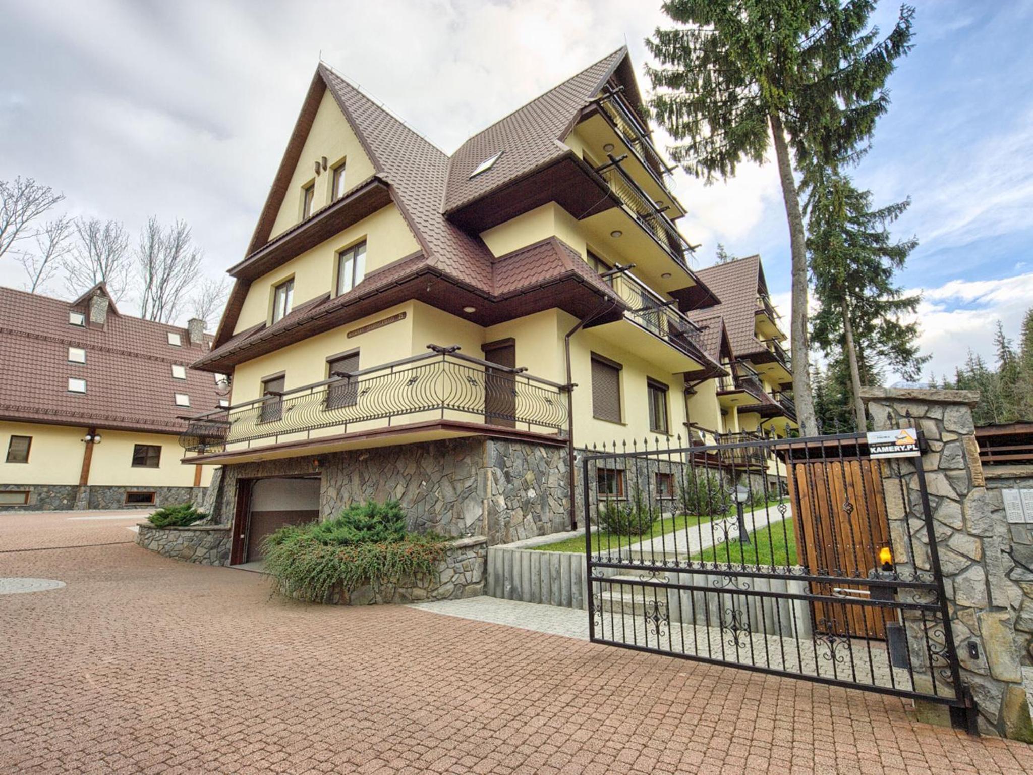 VisitZakopane - Mountain Apartment view 3