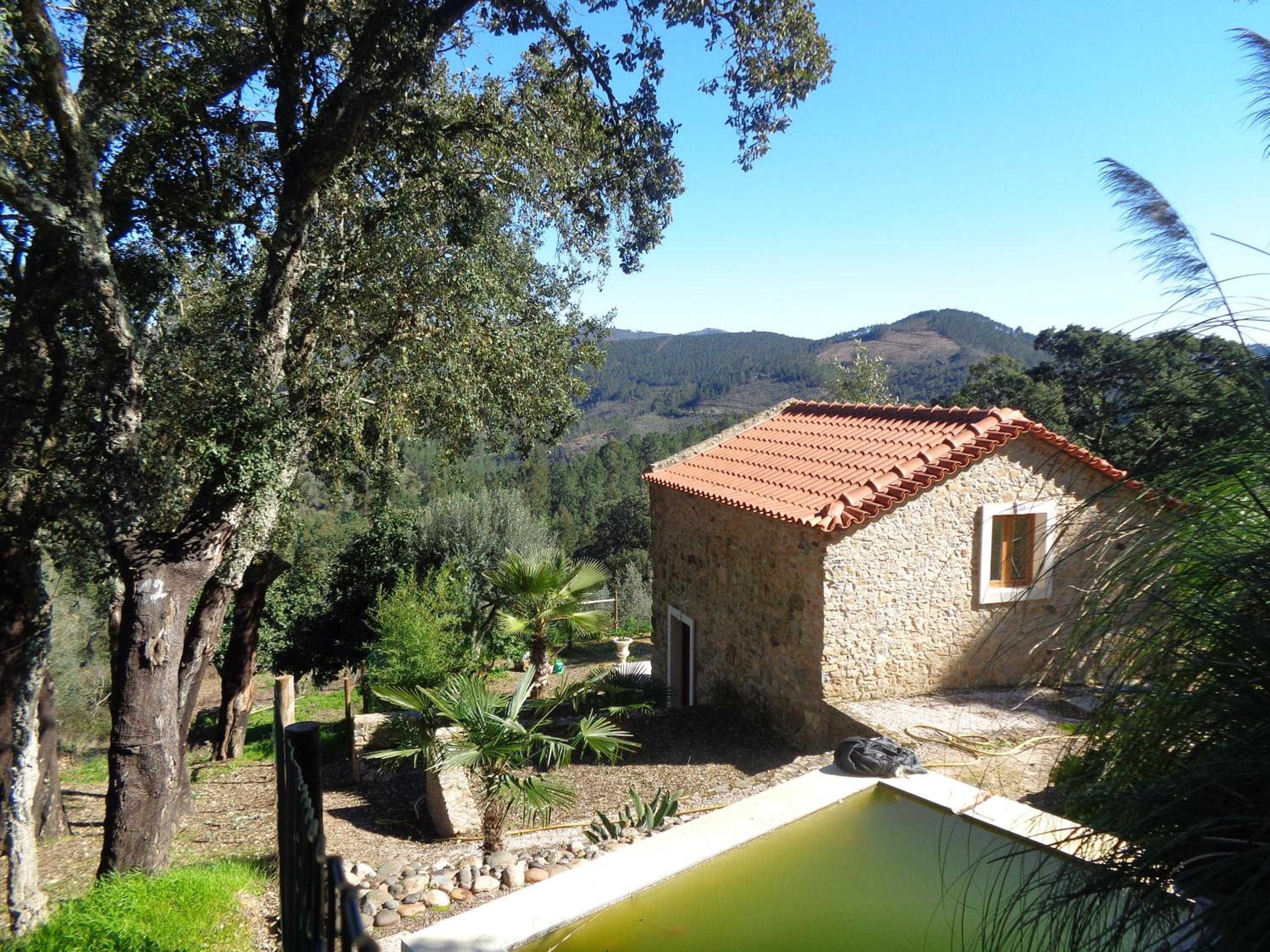 Oak Cottage view 3