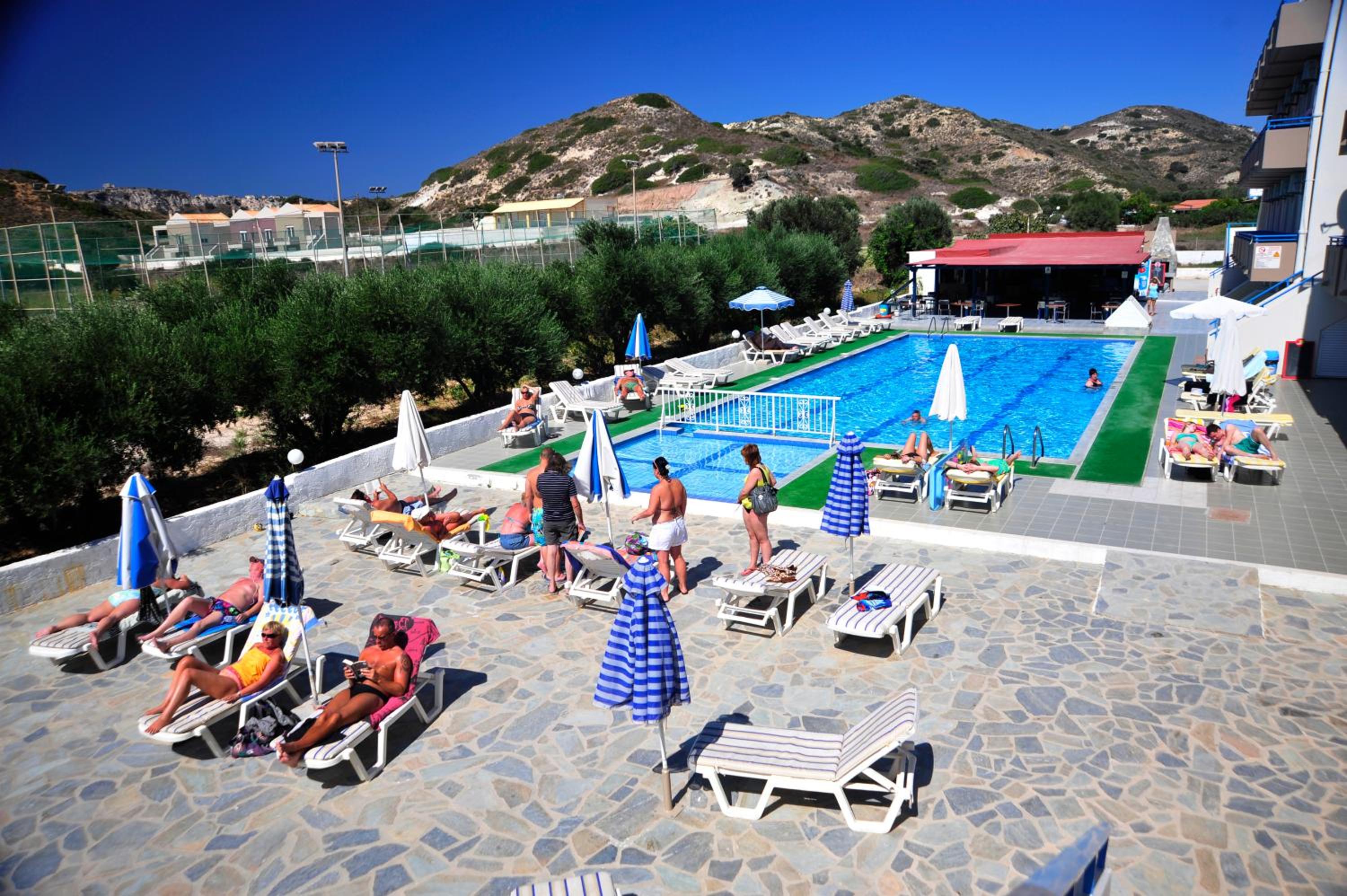 swimming pool