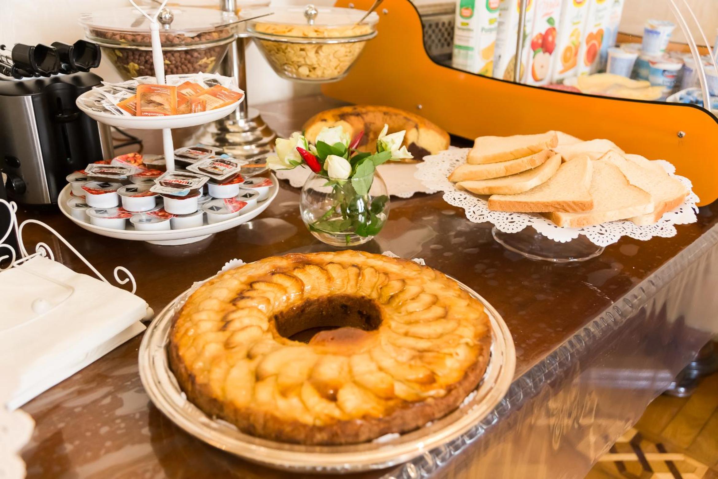 Affreschi Su Roma Luxury B&B