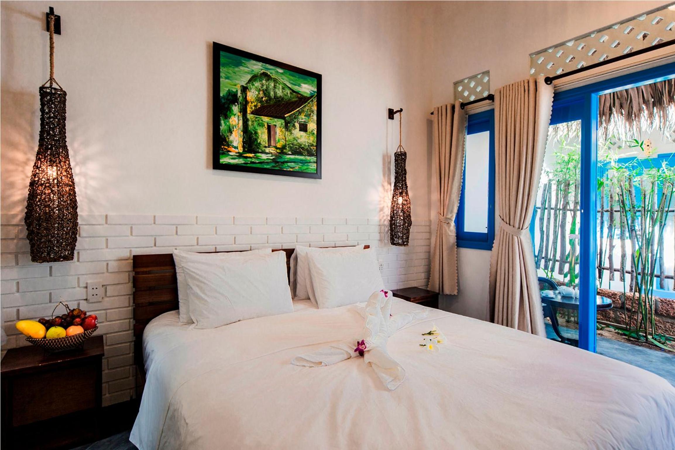 Cashew Tree Bungalow
