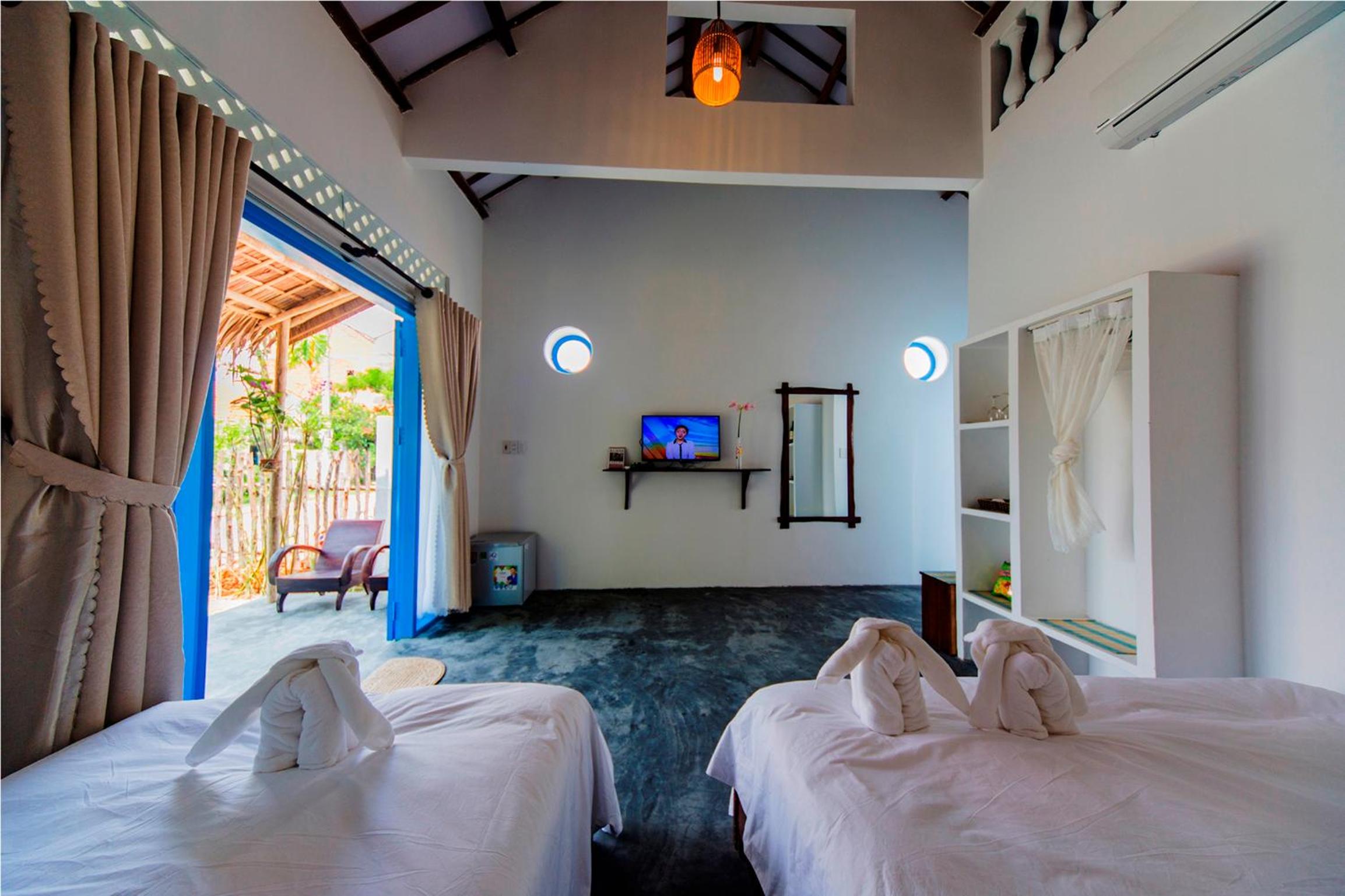 Cashew Tree Bungalow