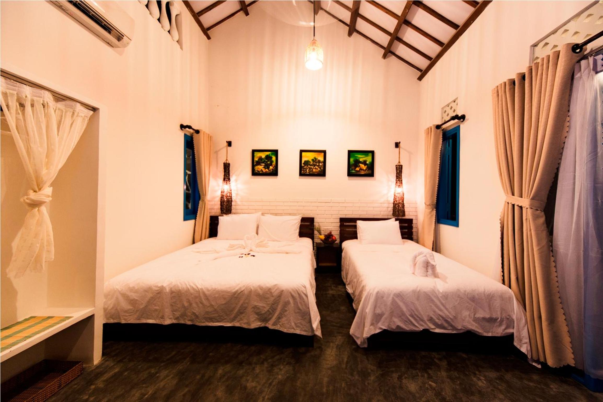 Cashew Tree Bungalow