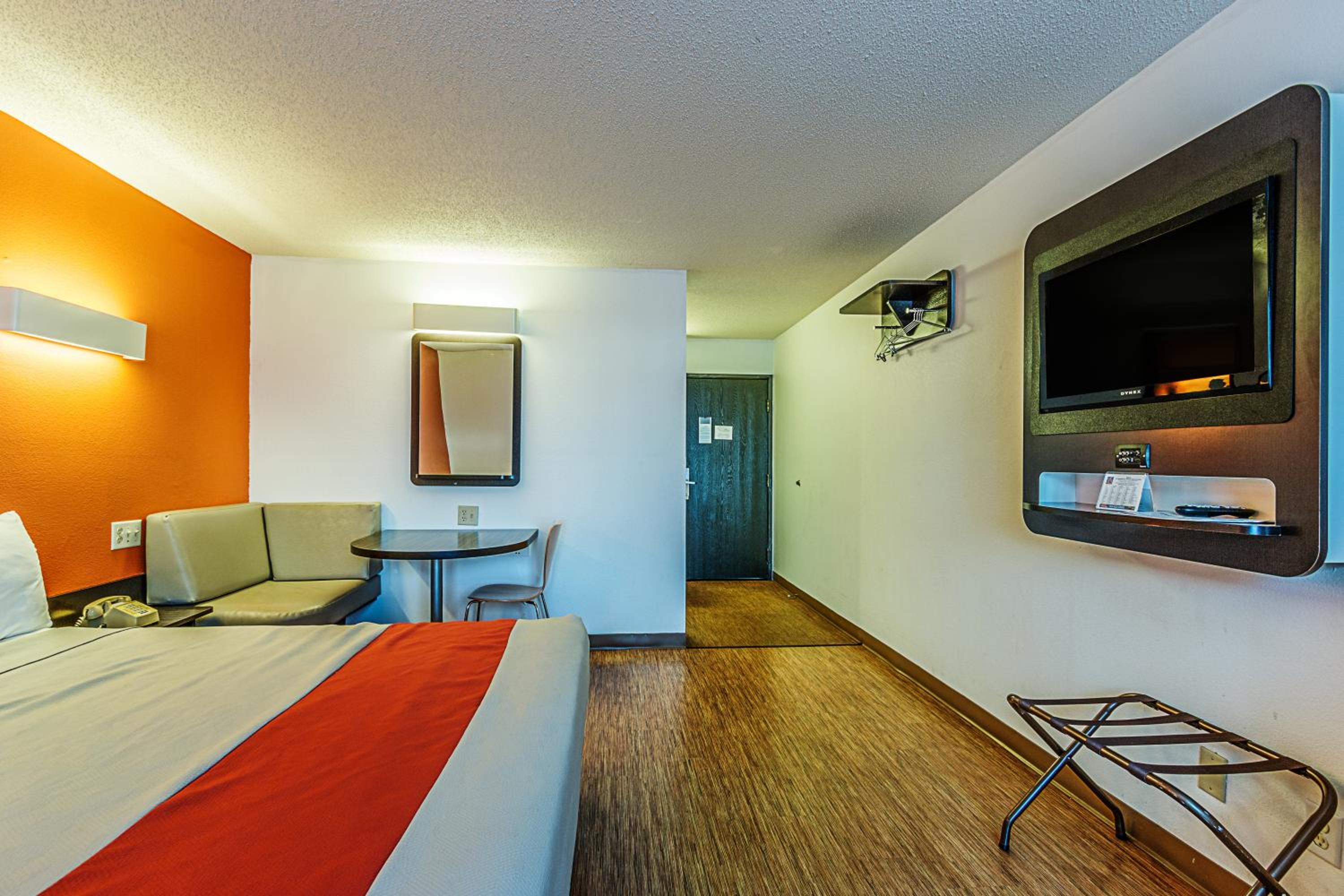 Motel 6-Wisconsin Rapids, WI