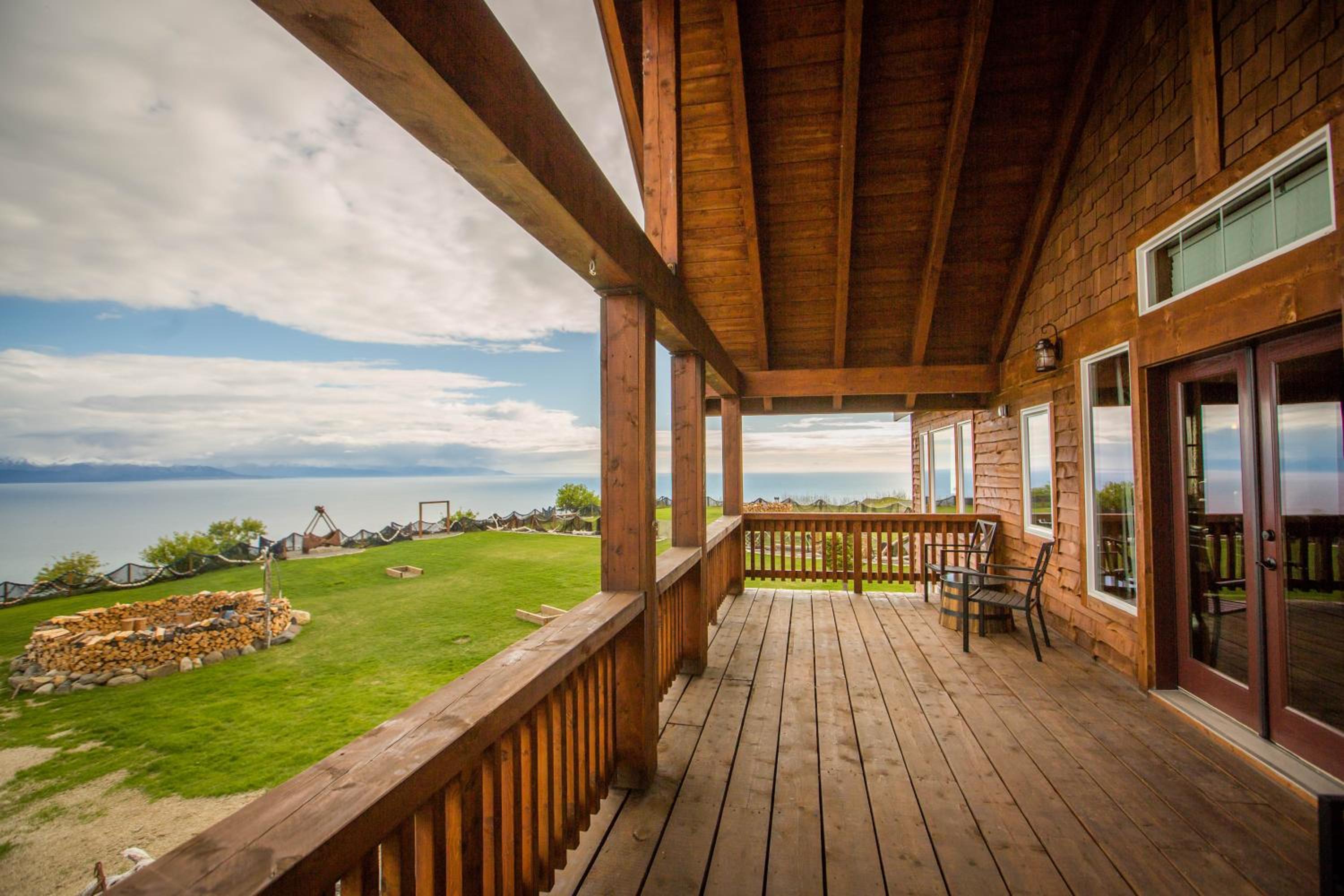 Baycrest Lodge
