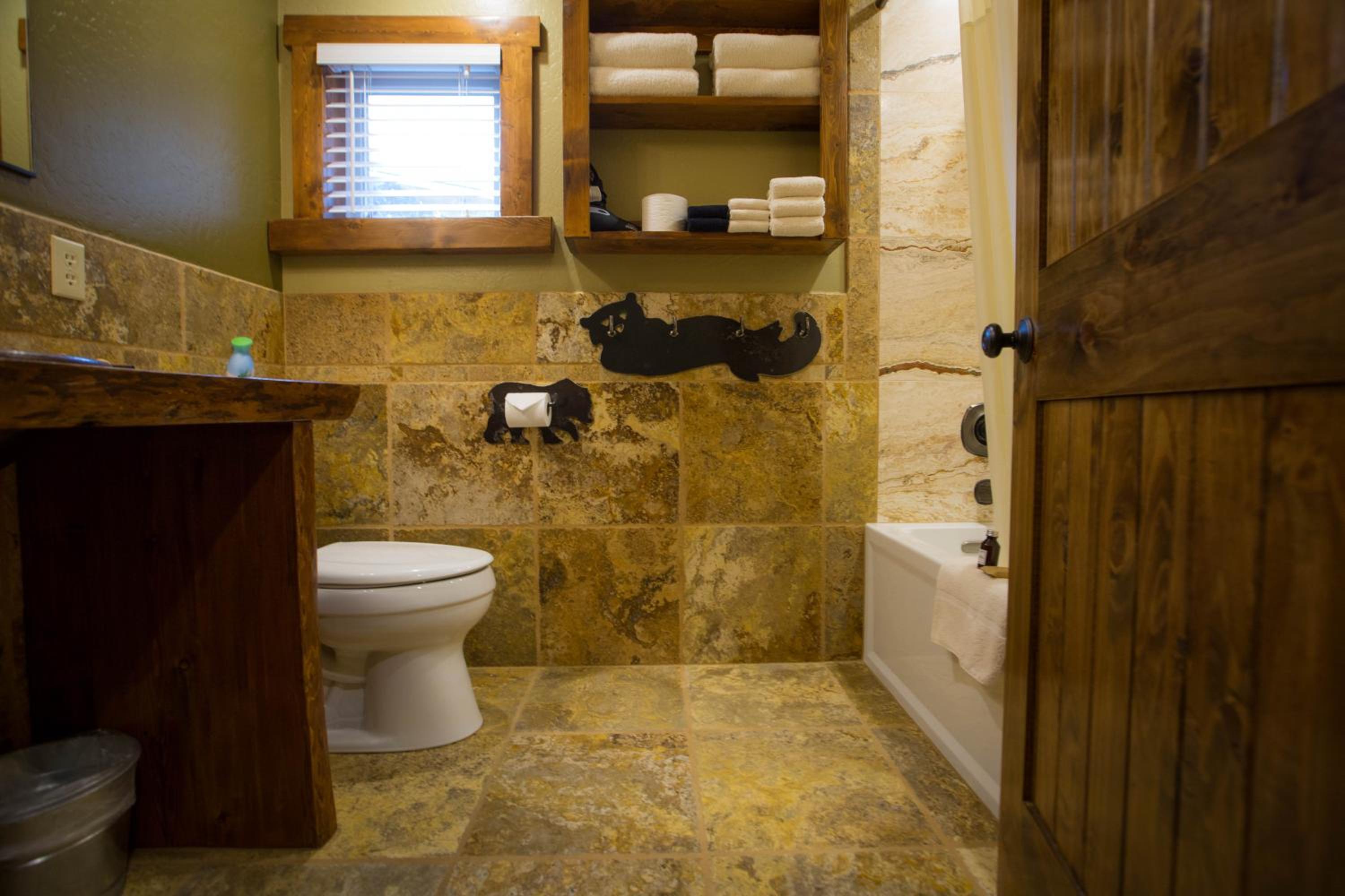 Baycrest Lodge