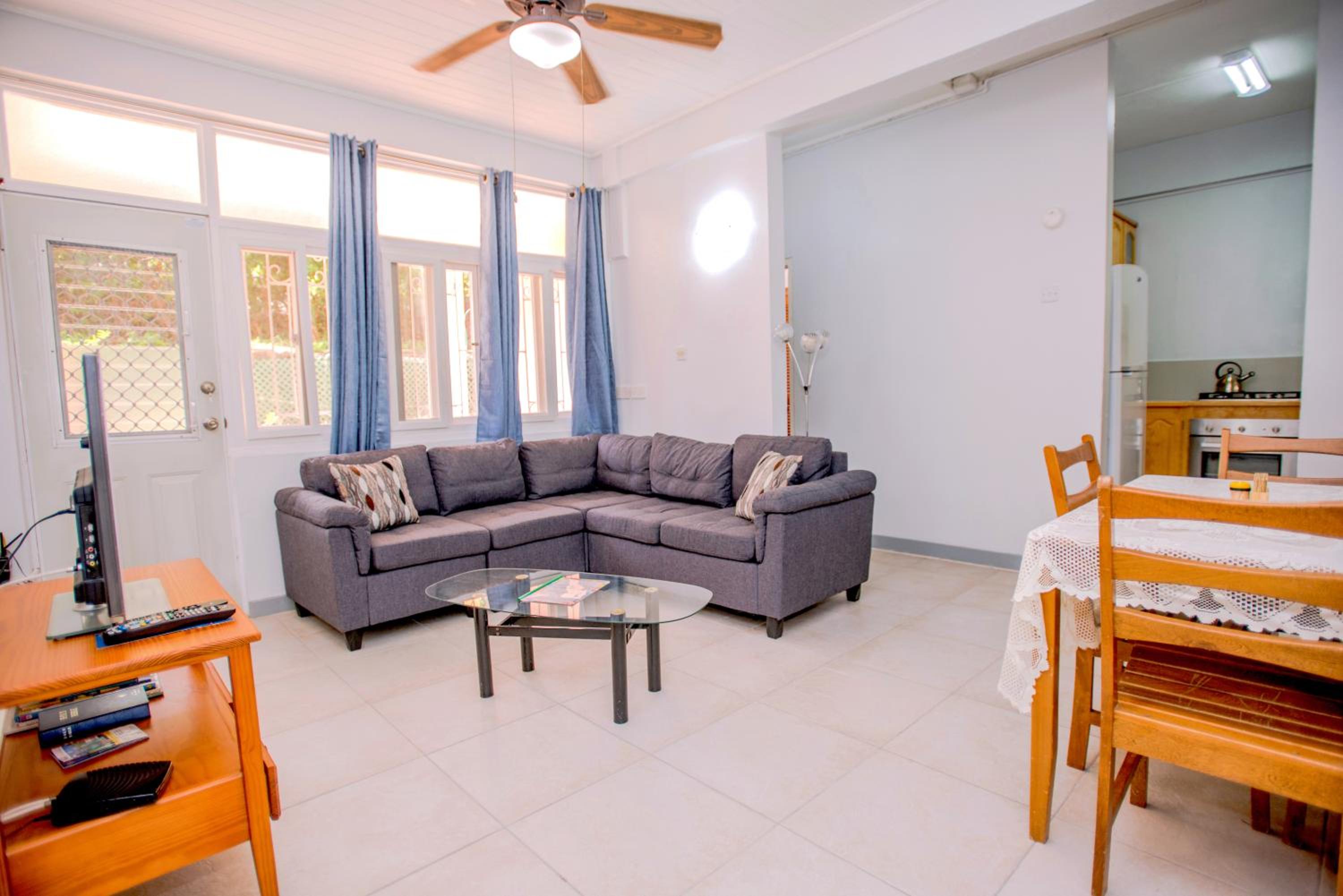 Bougainvillea Apartments