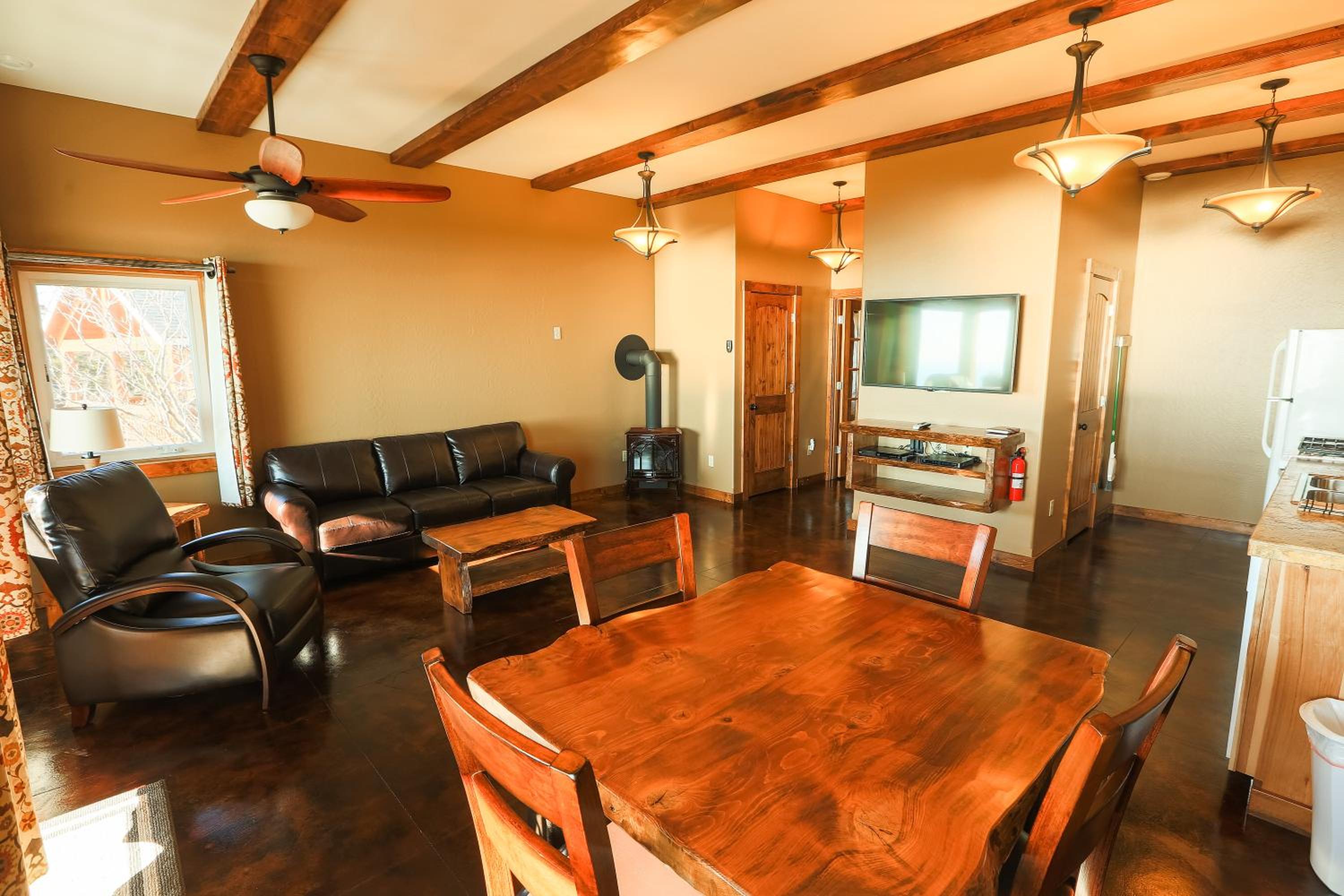 Baycrest Lodge