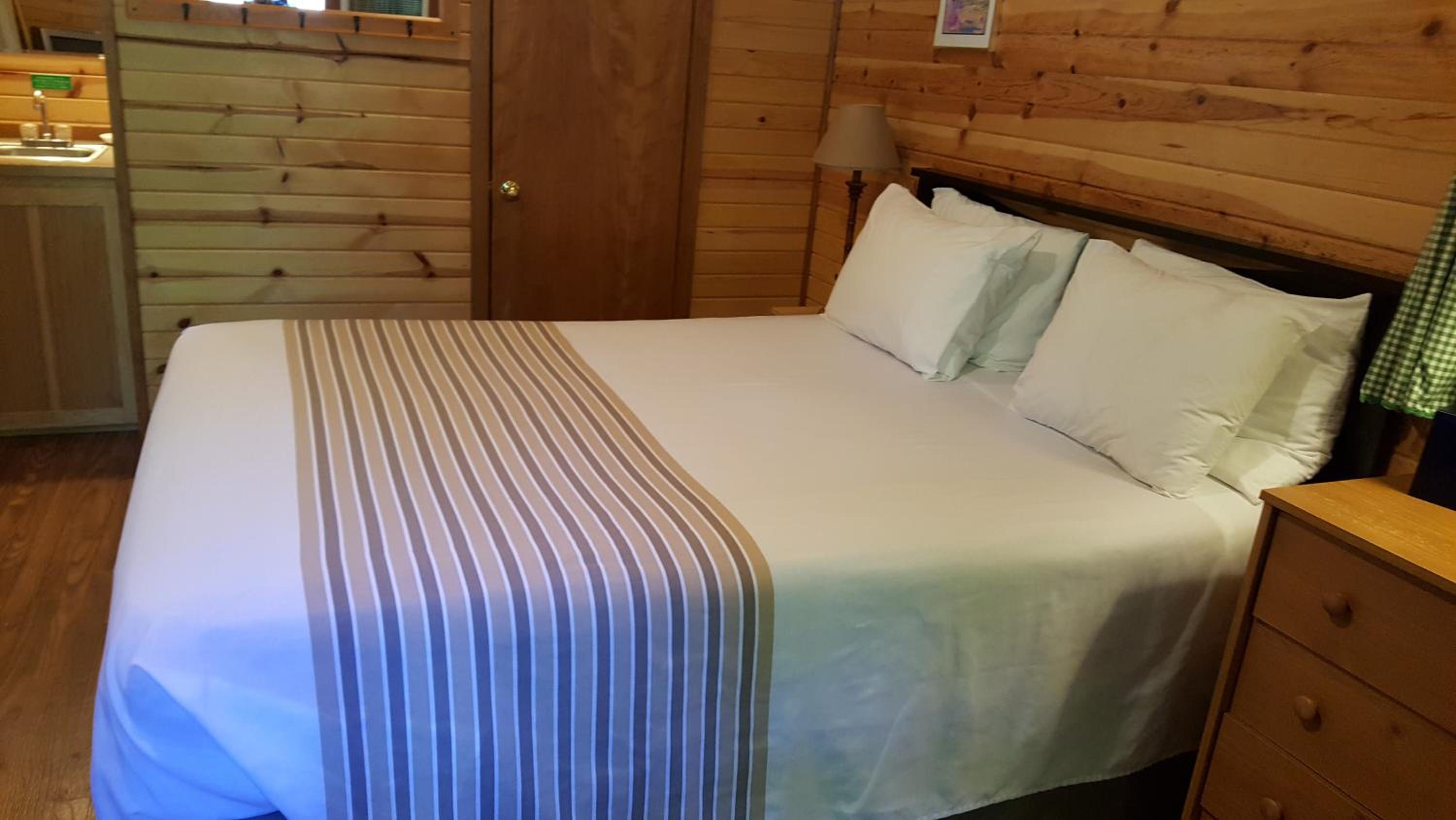 Emerald Forest Cabins
