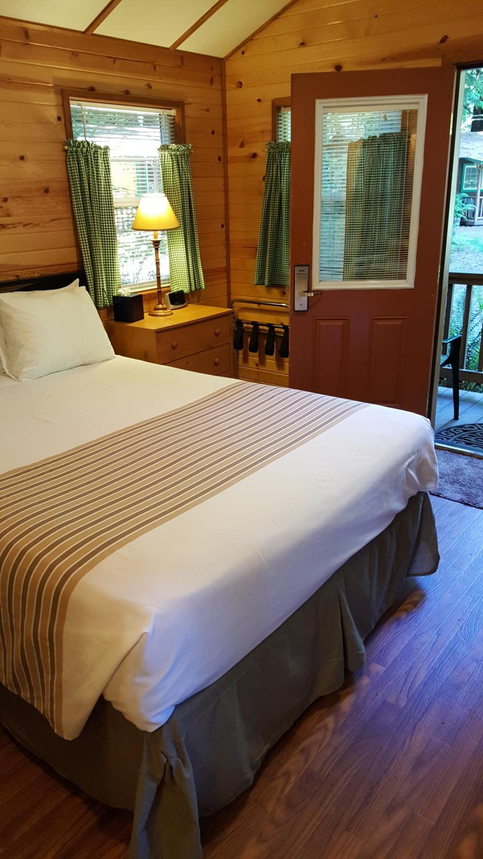 Emerald Forest Cabins