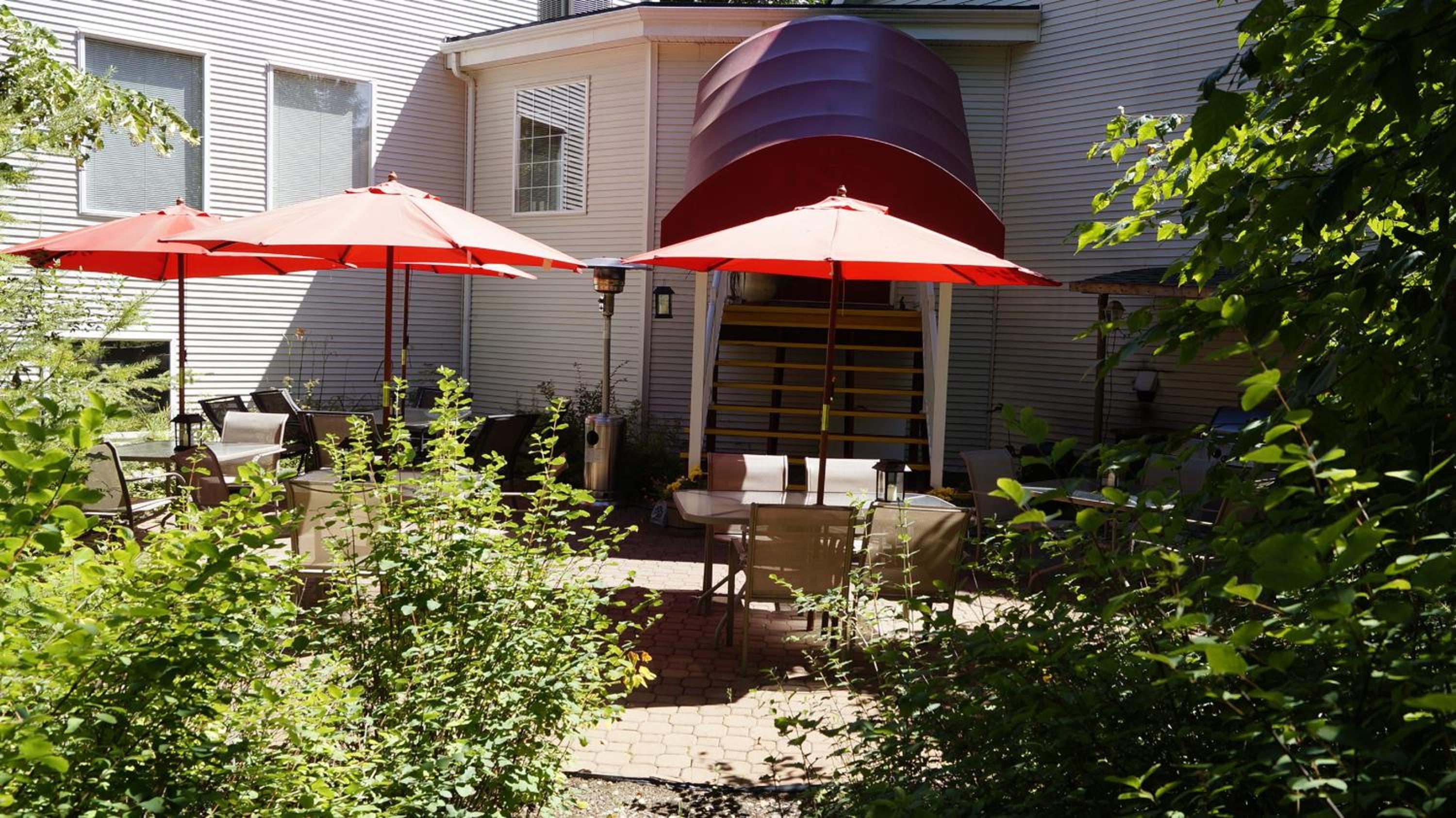 The Inn at the Ninth Hole Bed & Breakfast