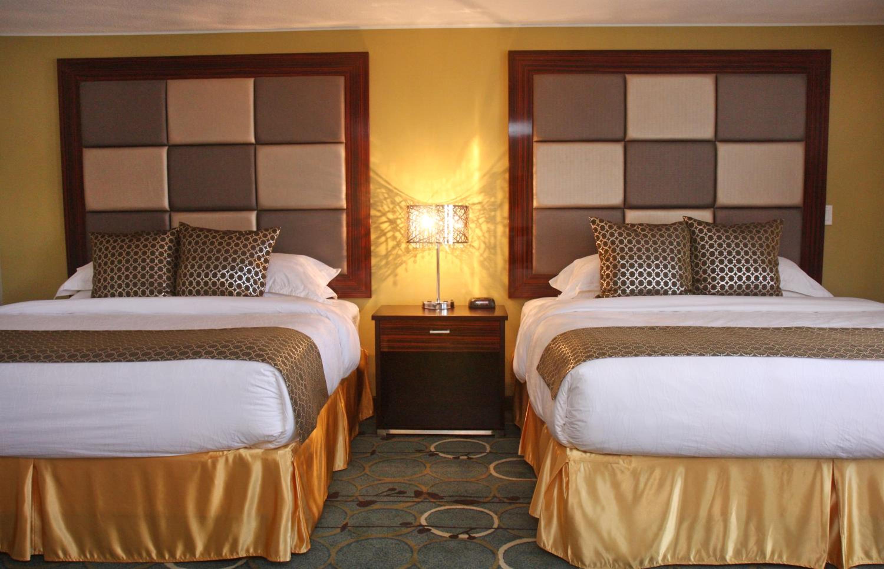 Gateway Inn and Suites