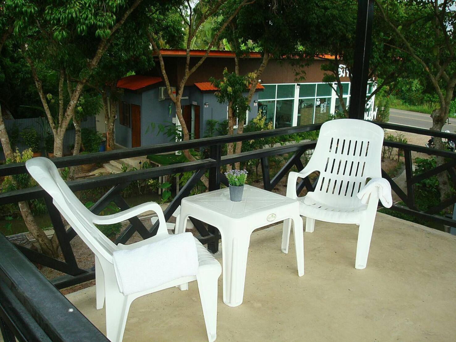 Meephawa Resort